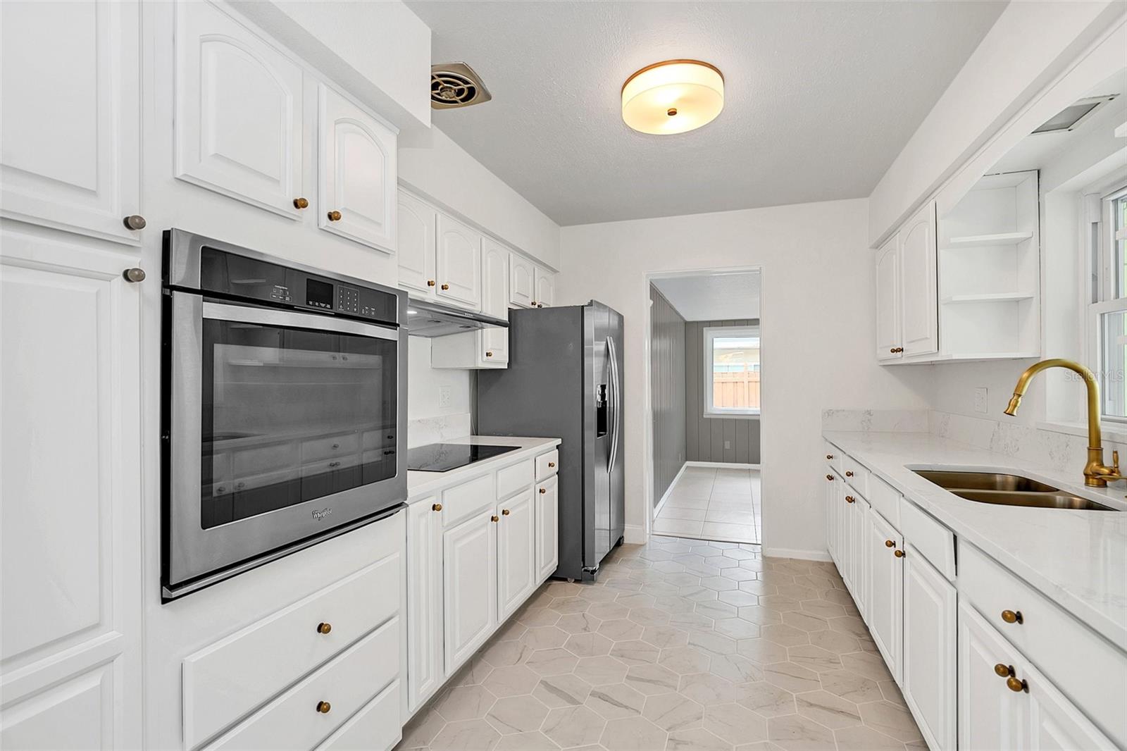 562 HARTLEY PL, ORLANDO, FL, 32805