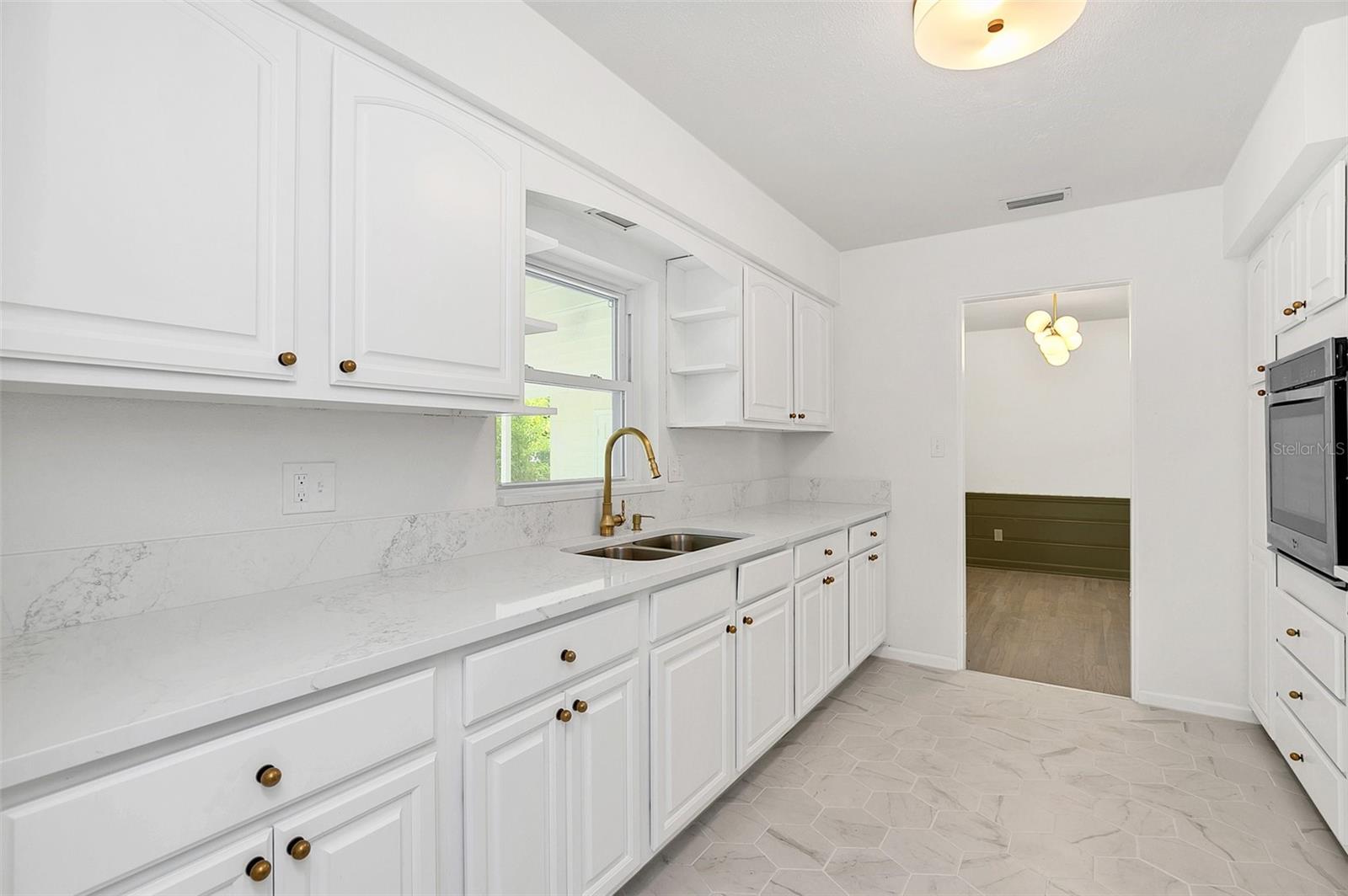 562 HARTLEY PL, ORLANDO, FL, 32805