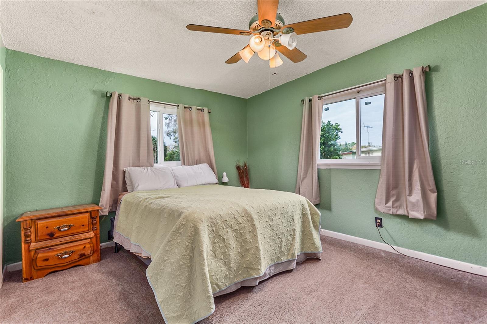 2450 AVENUE D SW, WINTER HAVEN, FL, 33880