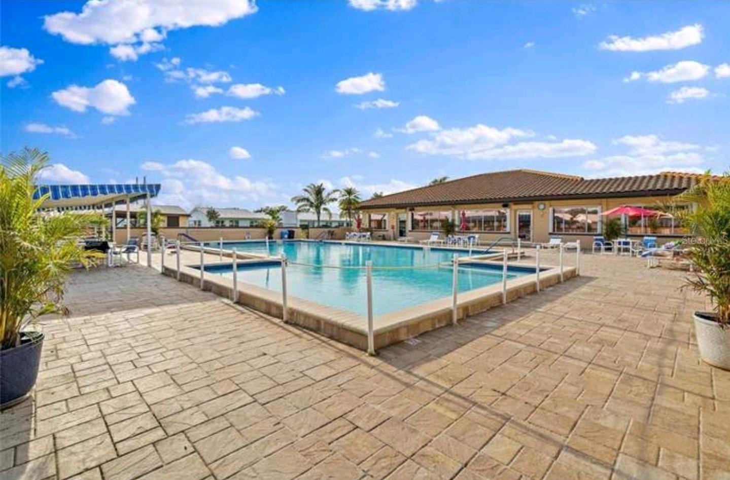 3462 MAINLANDS BLVD S #6, PINELLAS PARK, FL, 33782