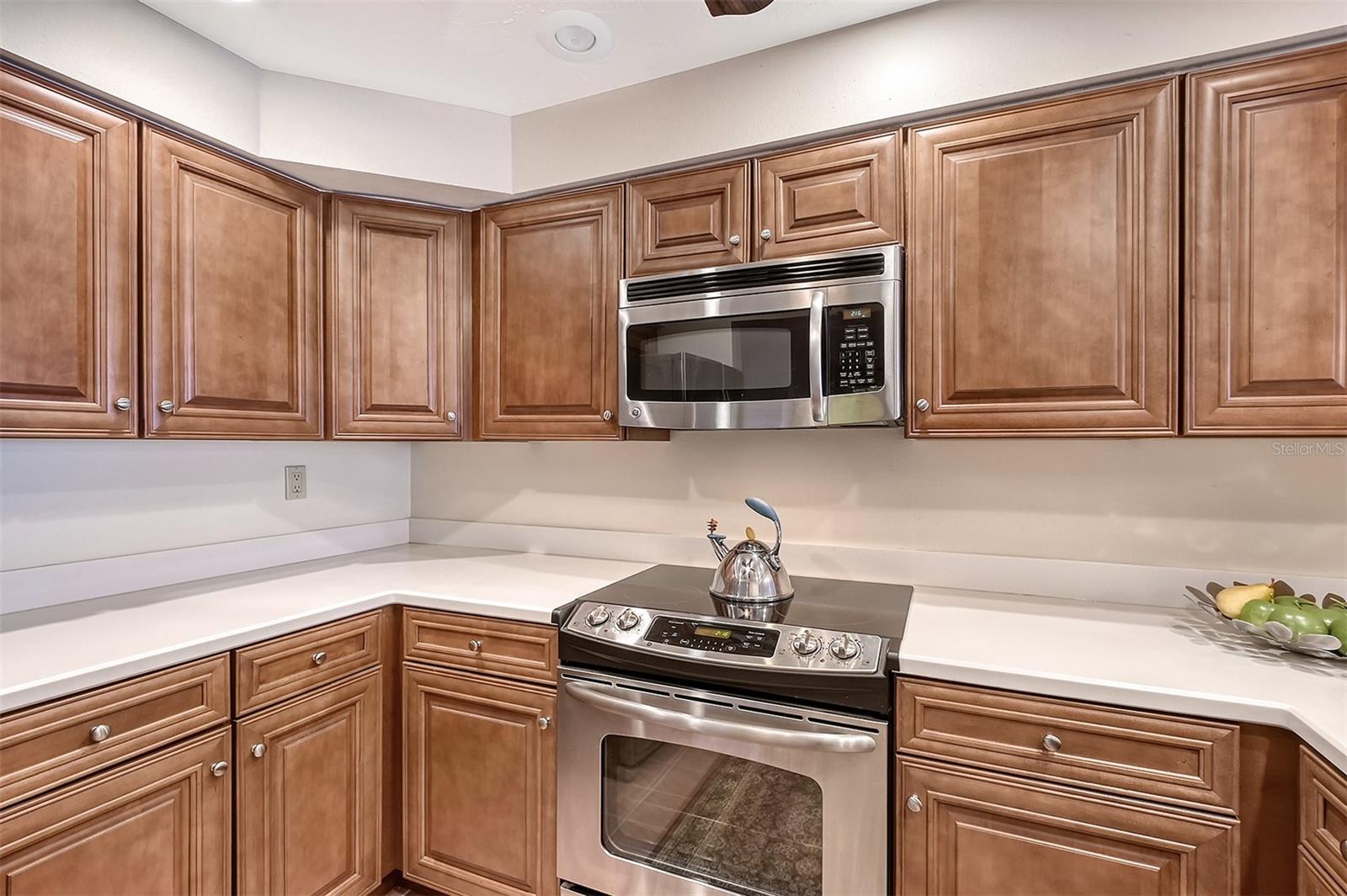 3731 SARASOTA SQUARE BLVD #105-D, SARASOTA, FL, 34238