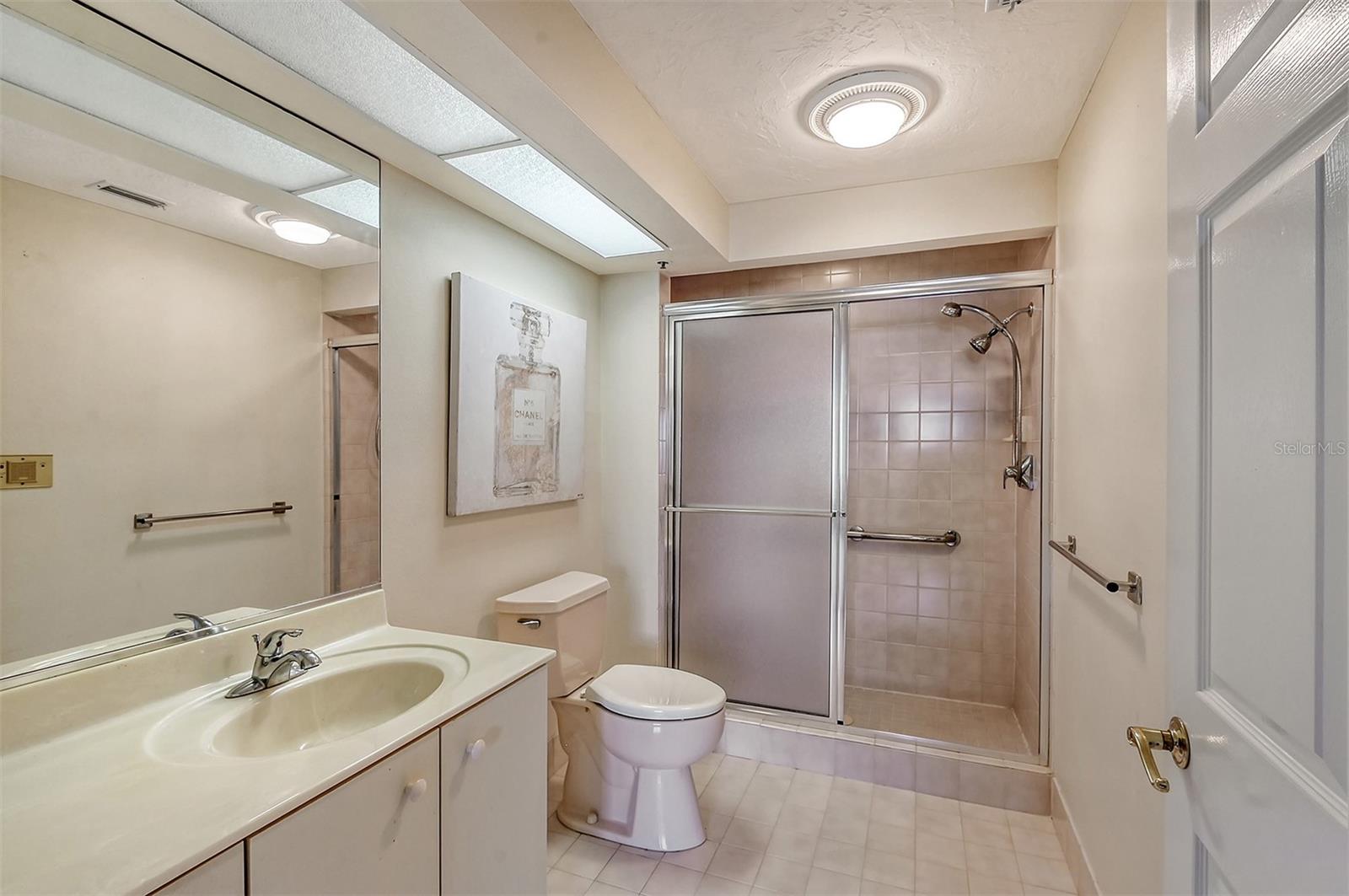 3731 SARASOTA SQUARE BLVD #105-D, SARASOTA, FL, 34238