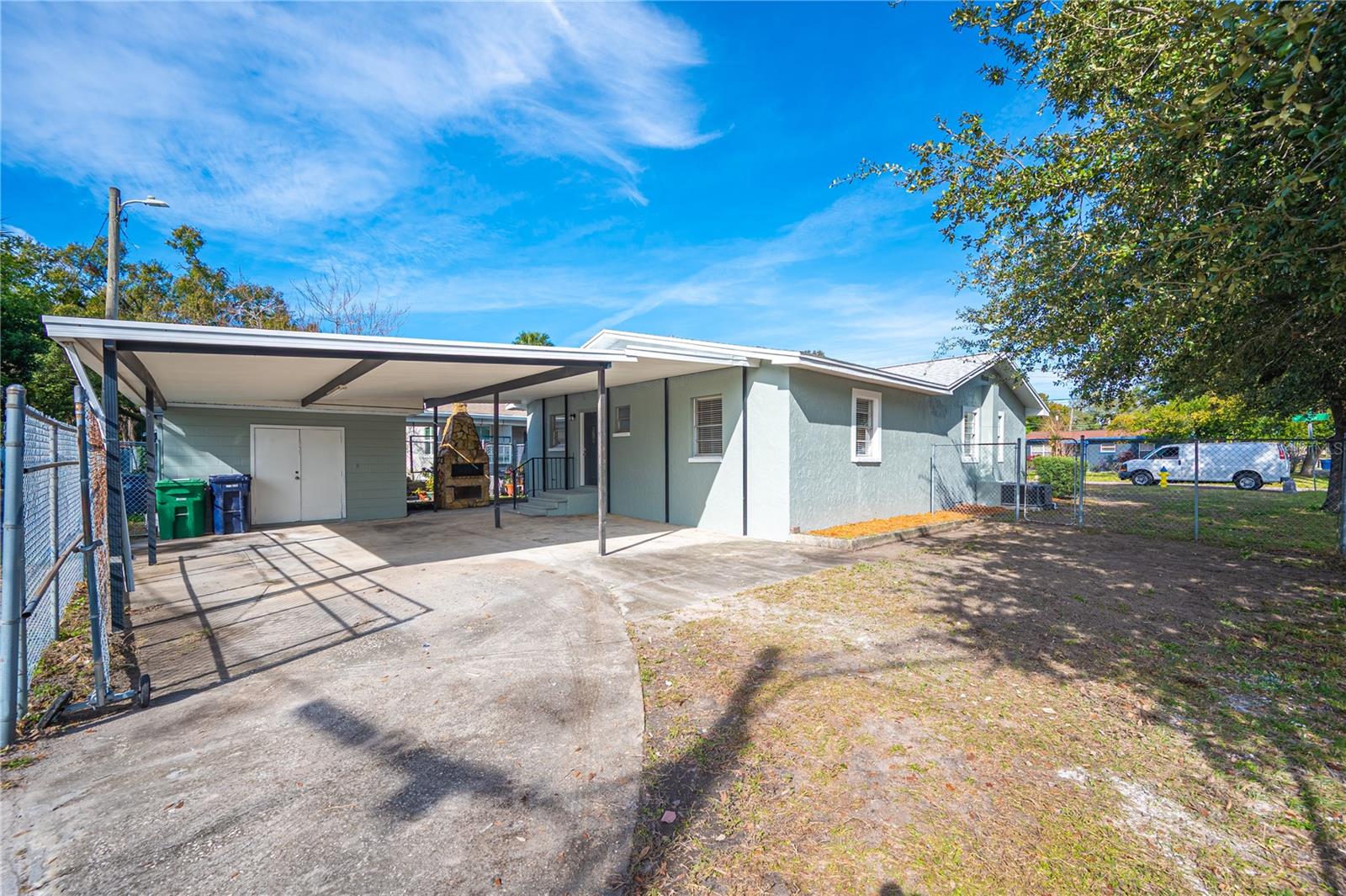 1902 W STATE ST, TAMPA, FL, 33606