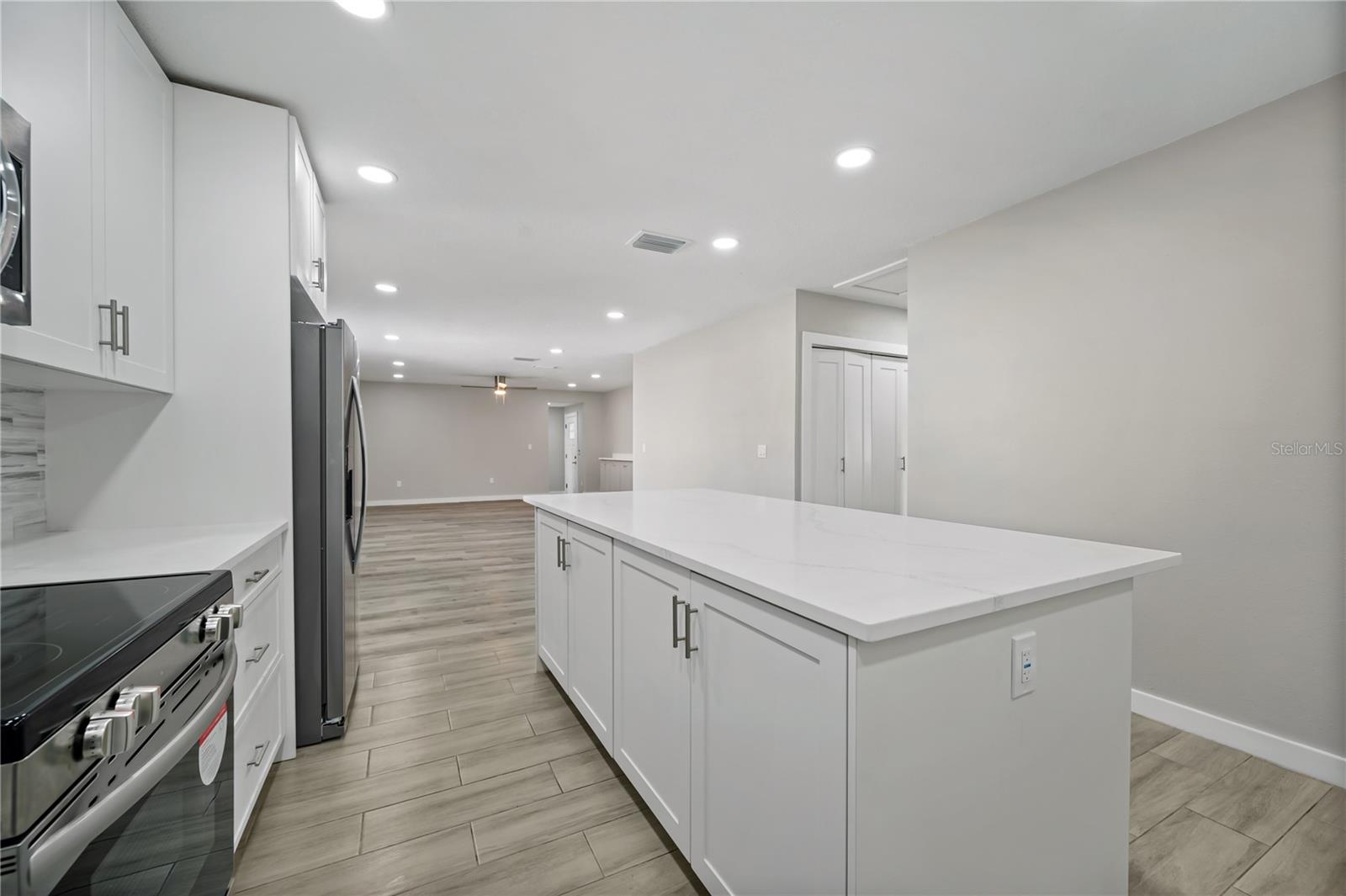 1902 W STATE ST, TAMPA, FL, 33606