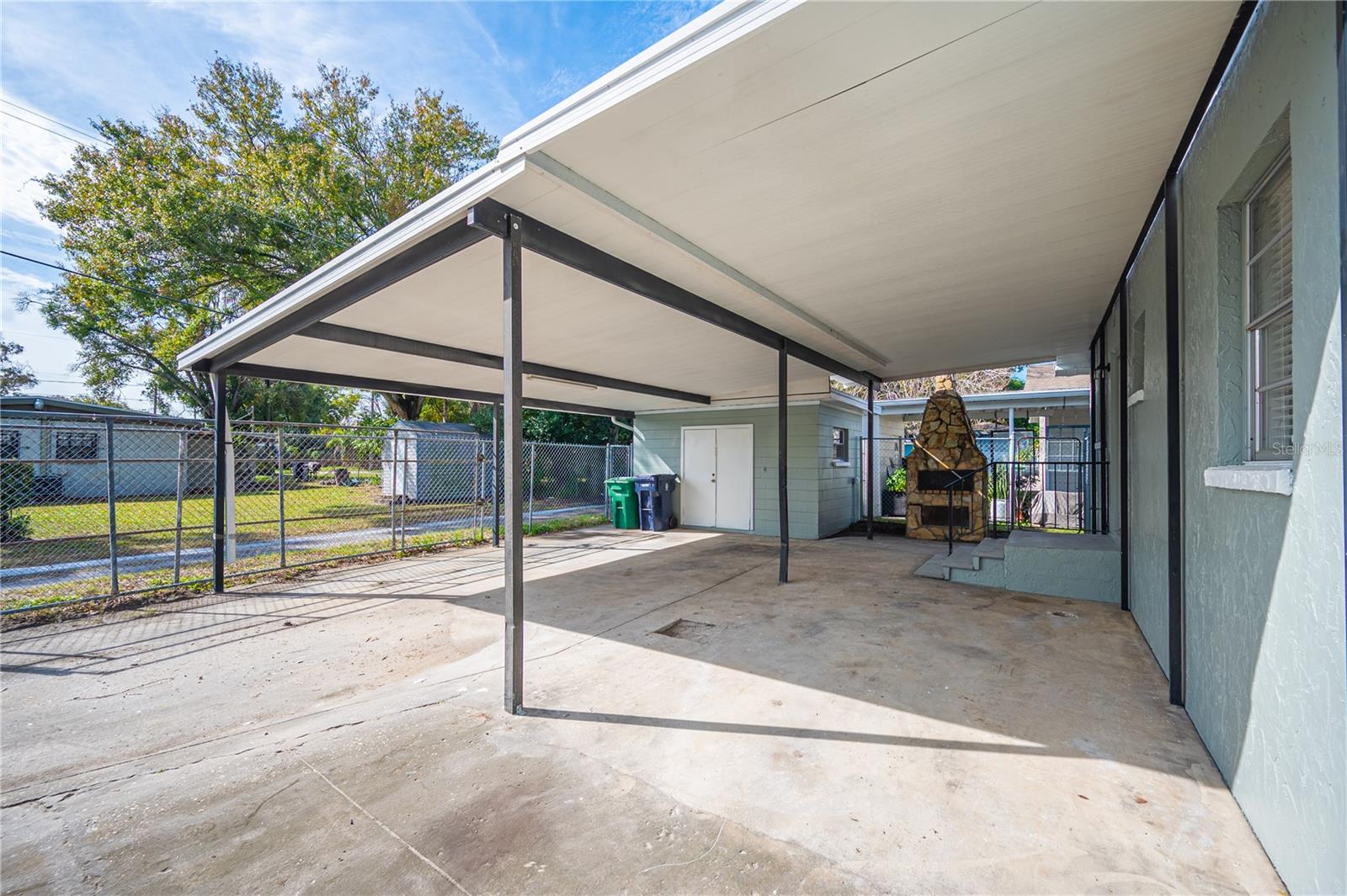 1902 W STATE ST, TAMPA, FL, 33606