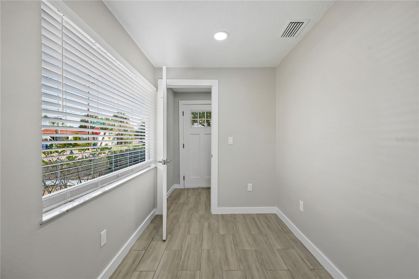 1902 W STATE ST, TAMPA, FL, 33606