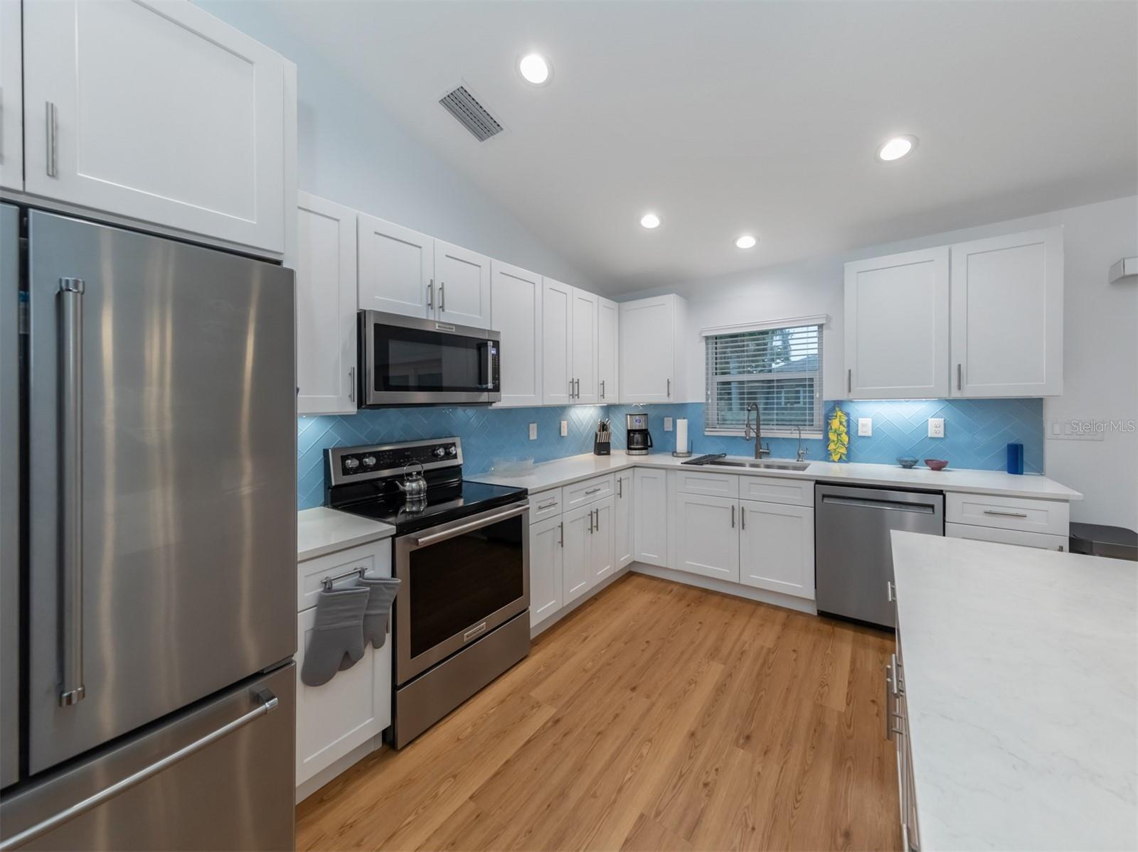 521 CABANA RD, VENICE, FL, 34293