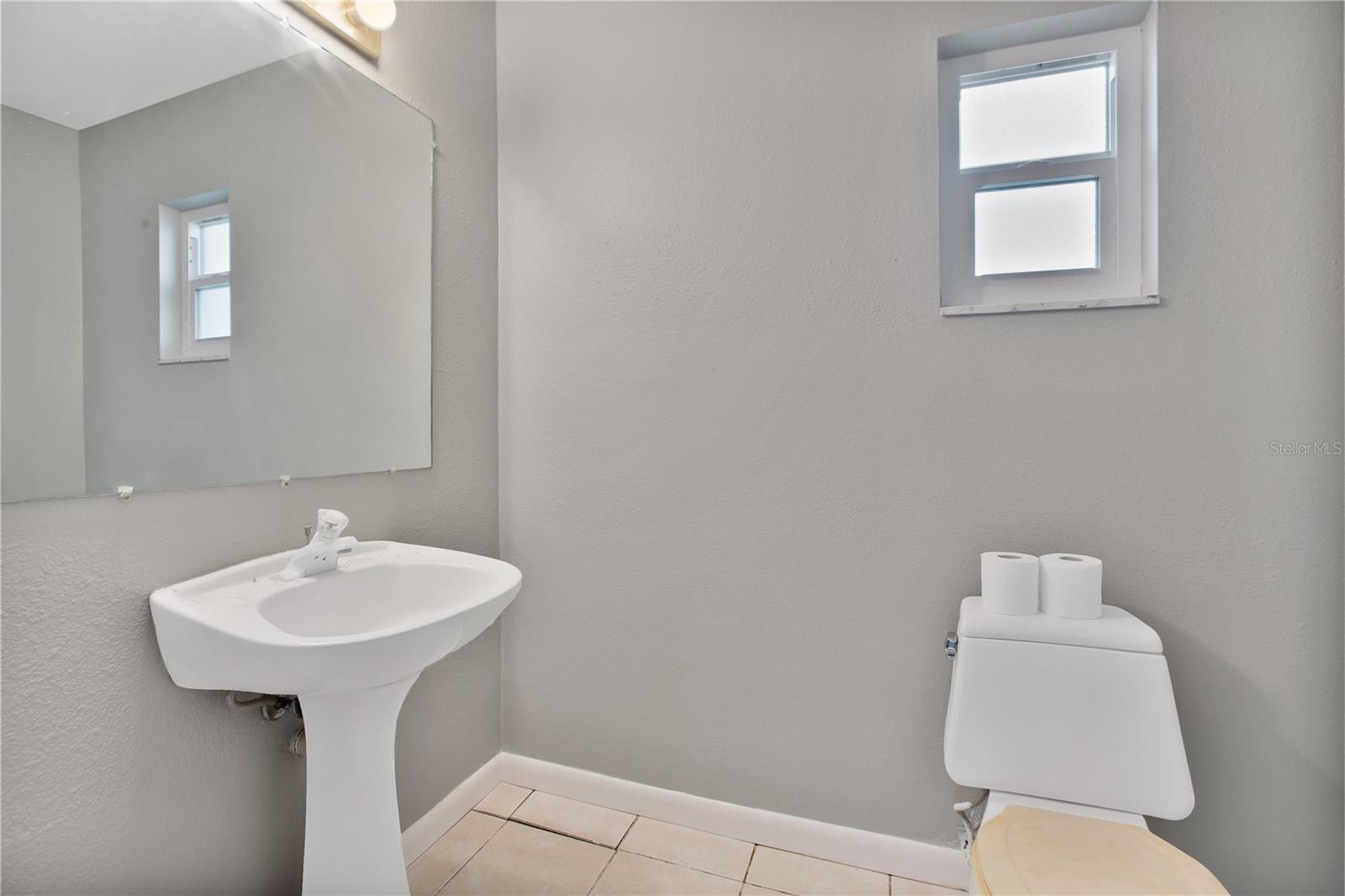 6070 DENVER ST NE, ST PETERSBURG, FL, 33703