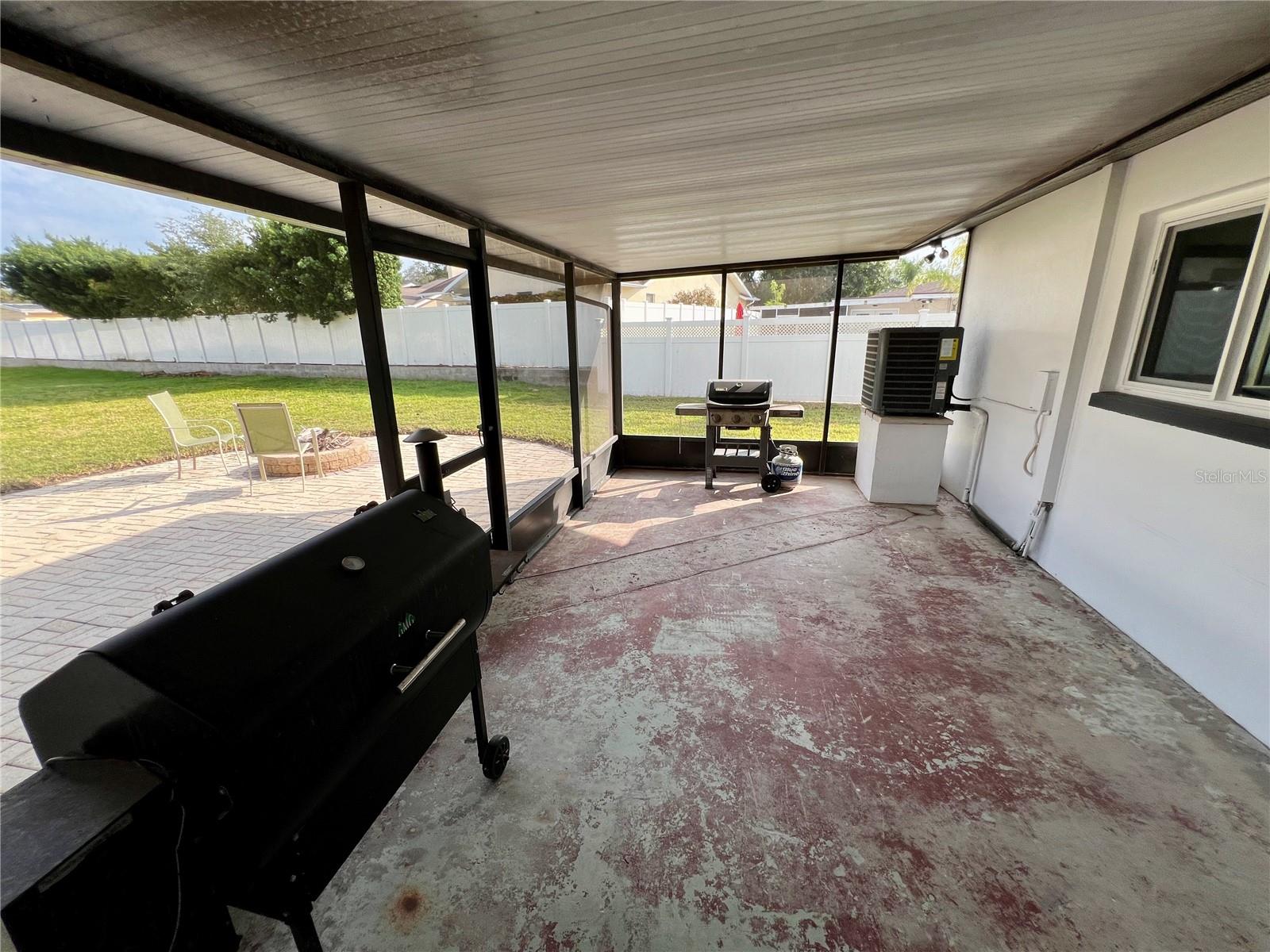6070 DENVER ST NE, ST PETERSBURG, FL, 33703