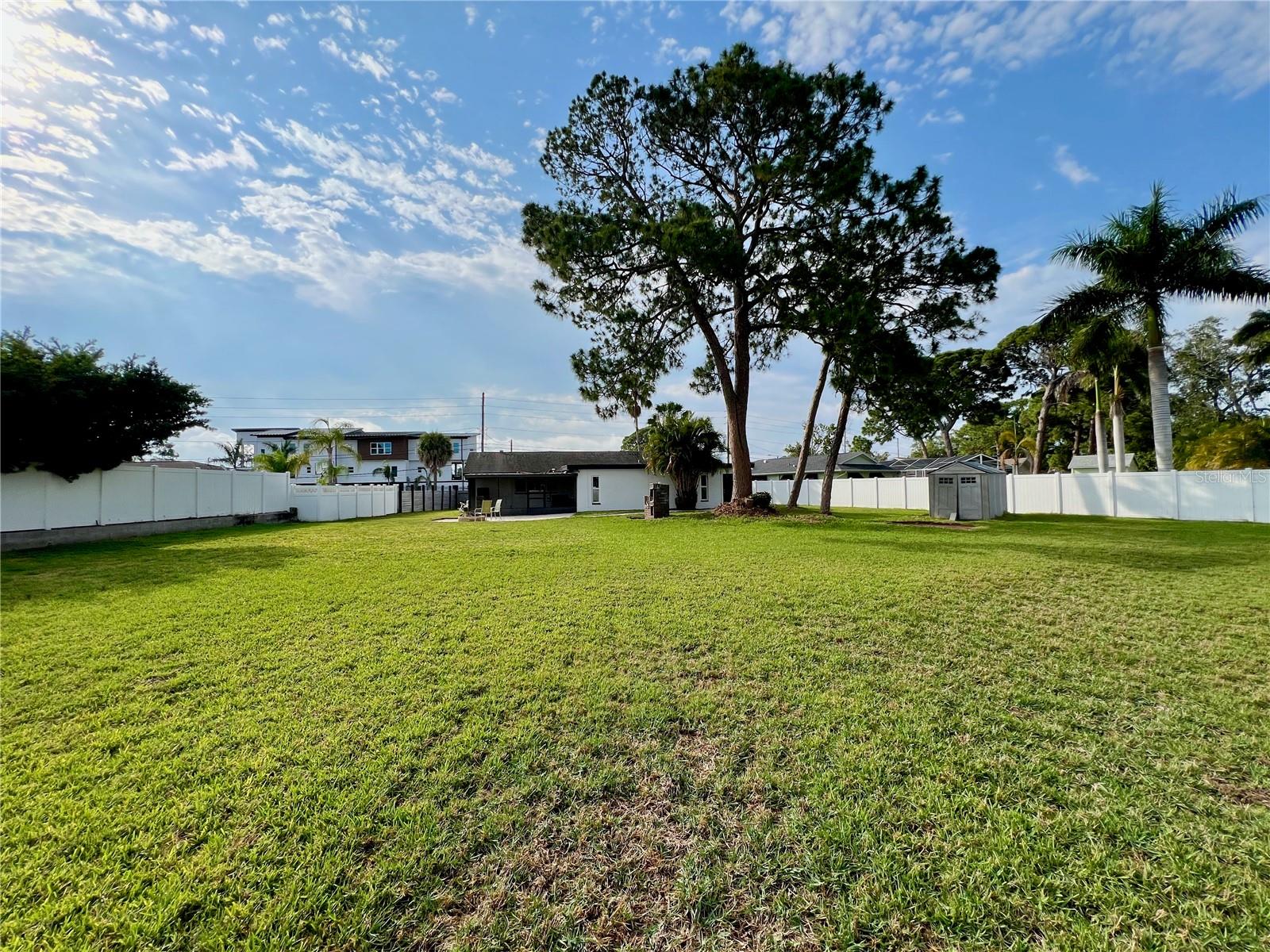 6070 DENVER ST NE, ST PETERSBURG, FL, 33703