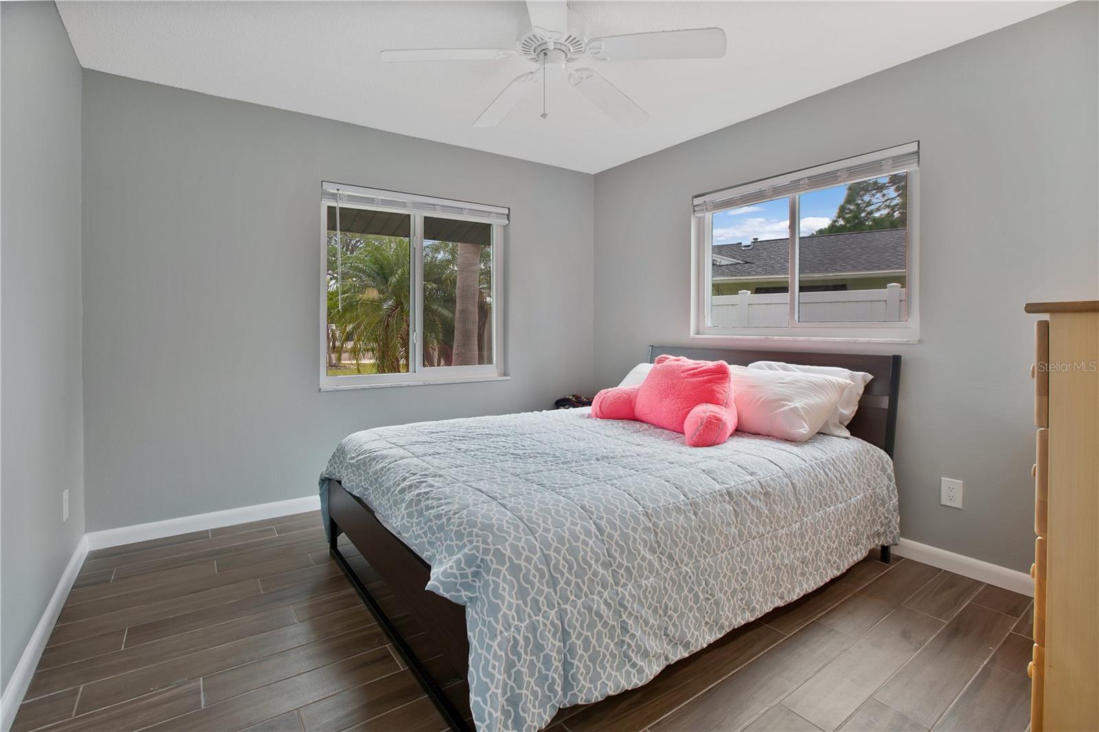 6070 DENVER ST NE, ST PETERSBURG, FL, 33703