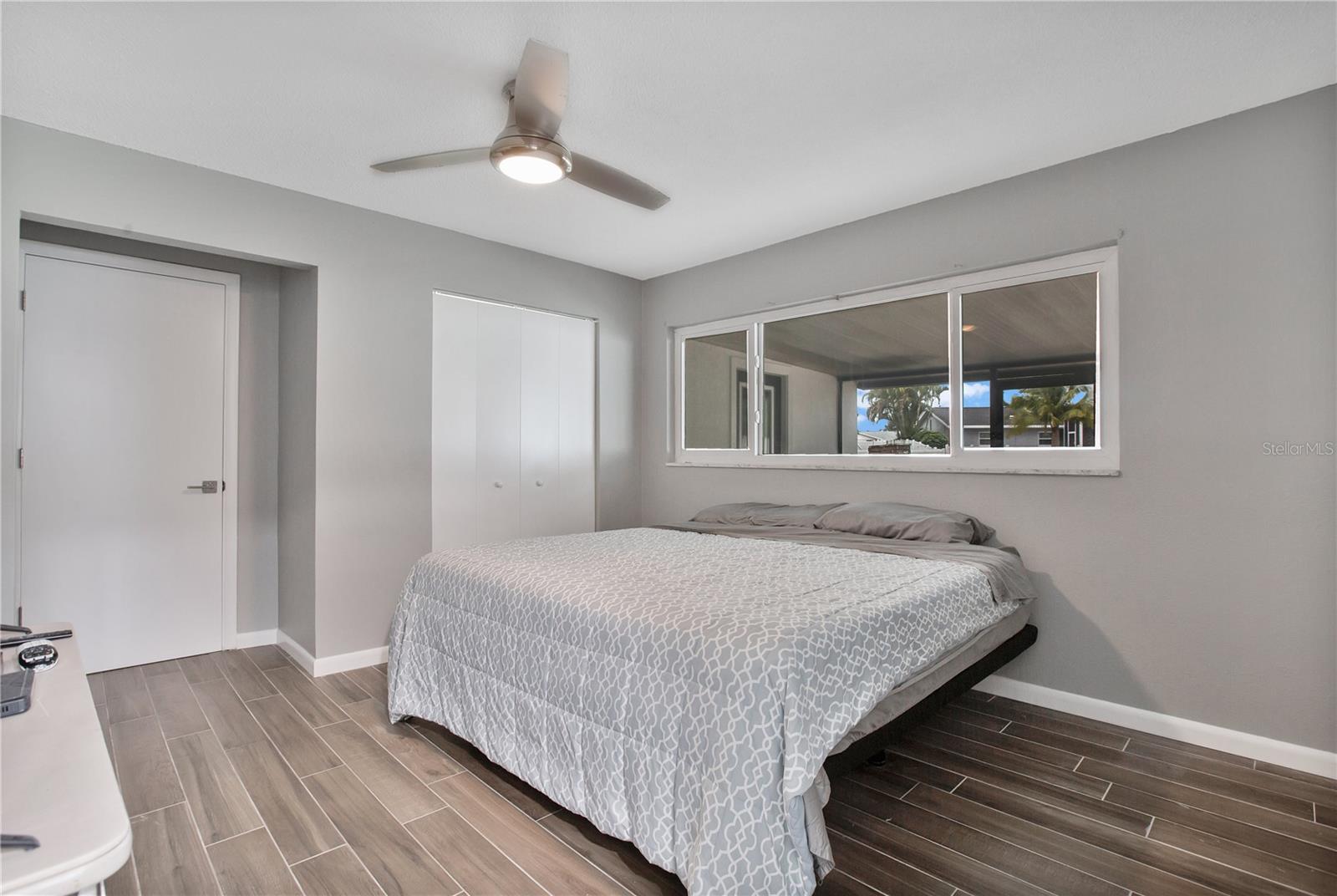 6070 DENVER ST NE, ST PETERSBURG, FL, 33703
