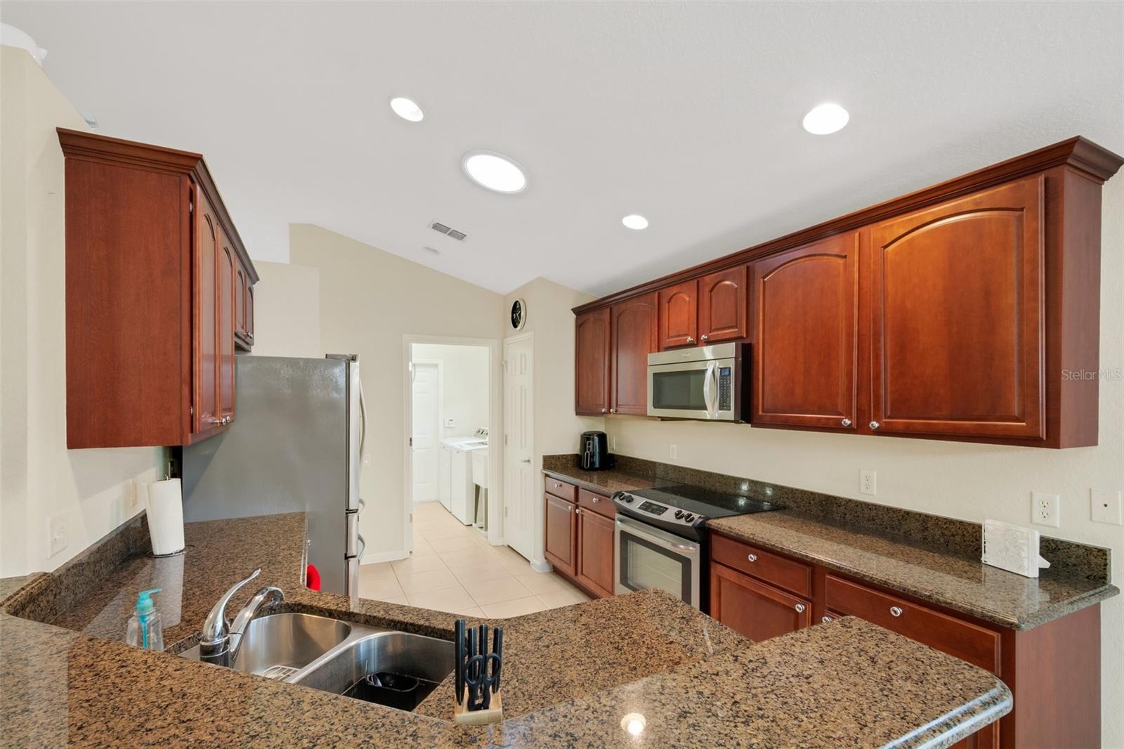 541 ARENA DR, DAVENPORT, FL, 33837