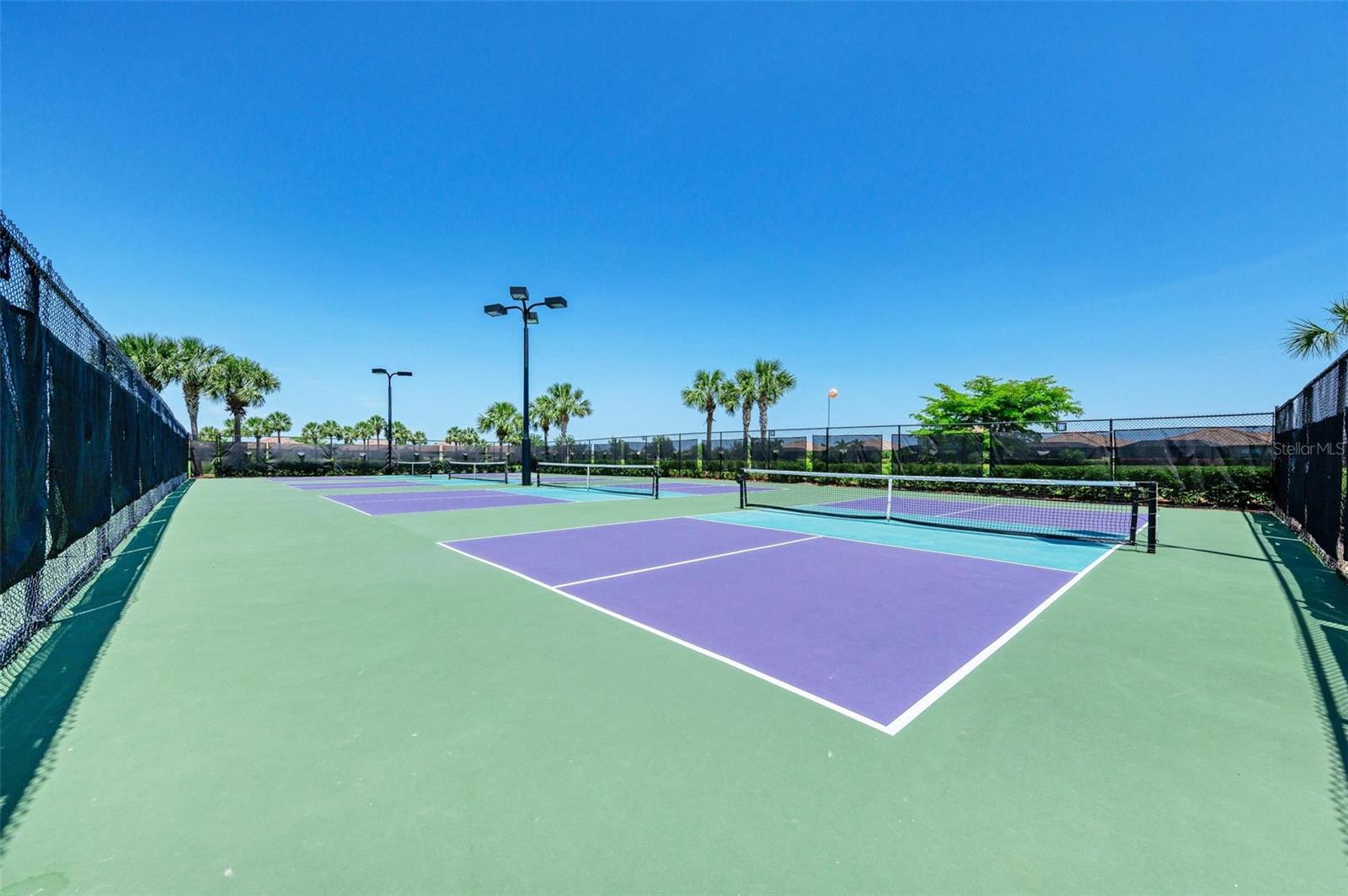7225 RIVER HAMMOCK DR #202, BRADENTON, FL, 34212