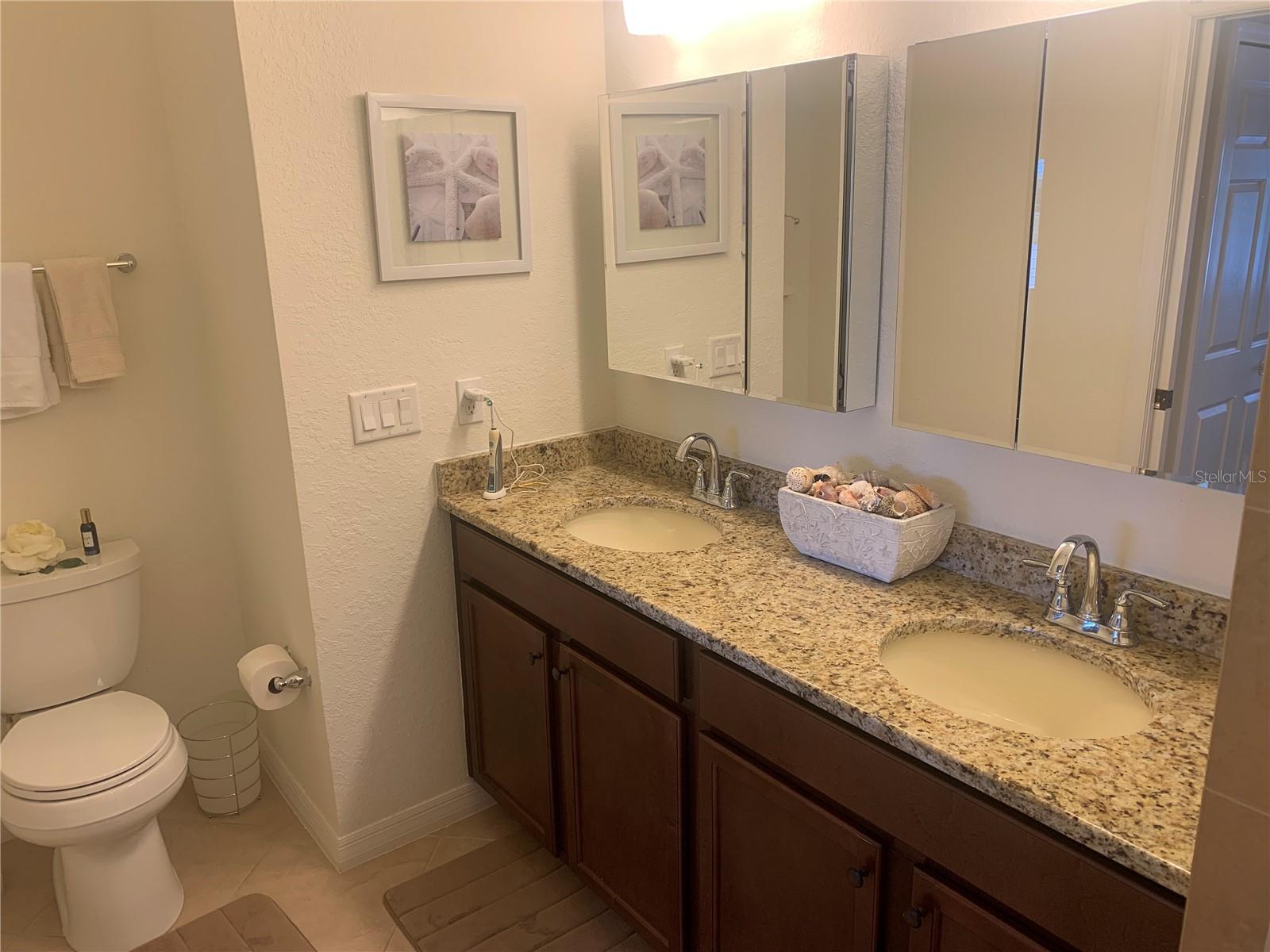 7225 RIVER HAMMOCK DR #202, BRADENTON, FL, 34212