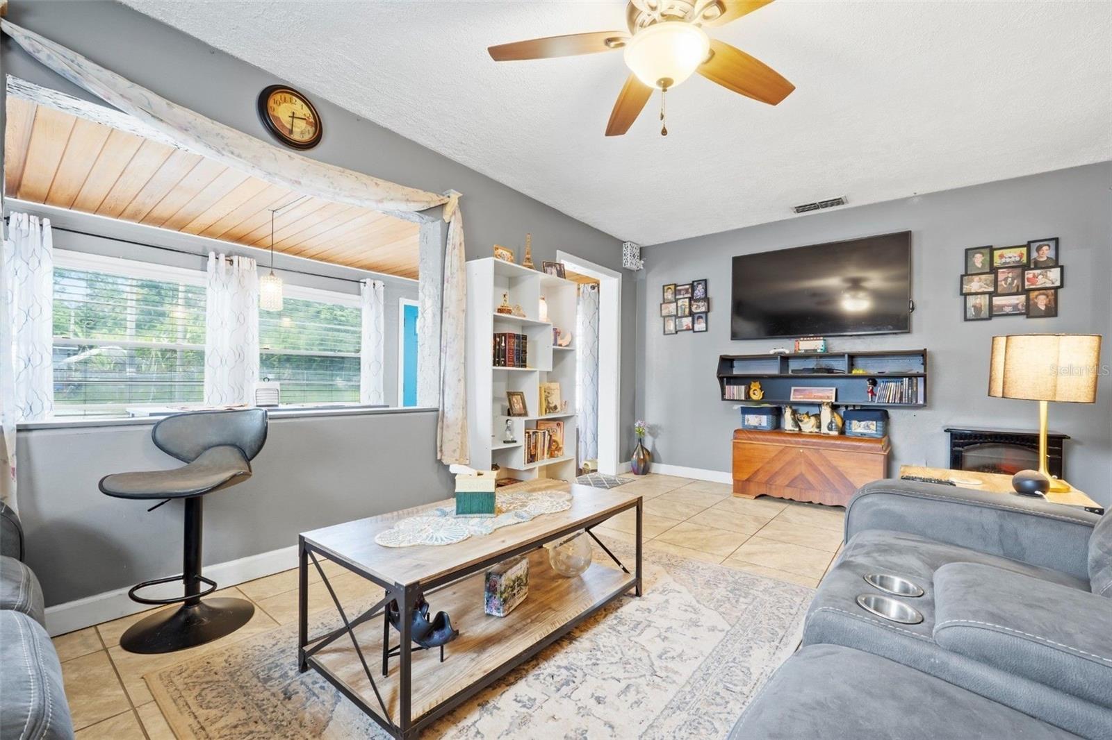 2517 GOLFVIEW ST, LAKELAND, FL, 33801
