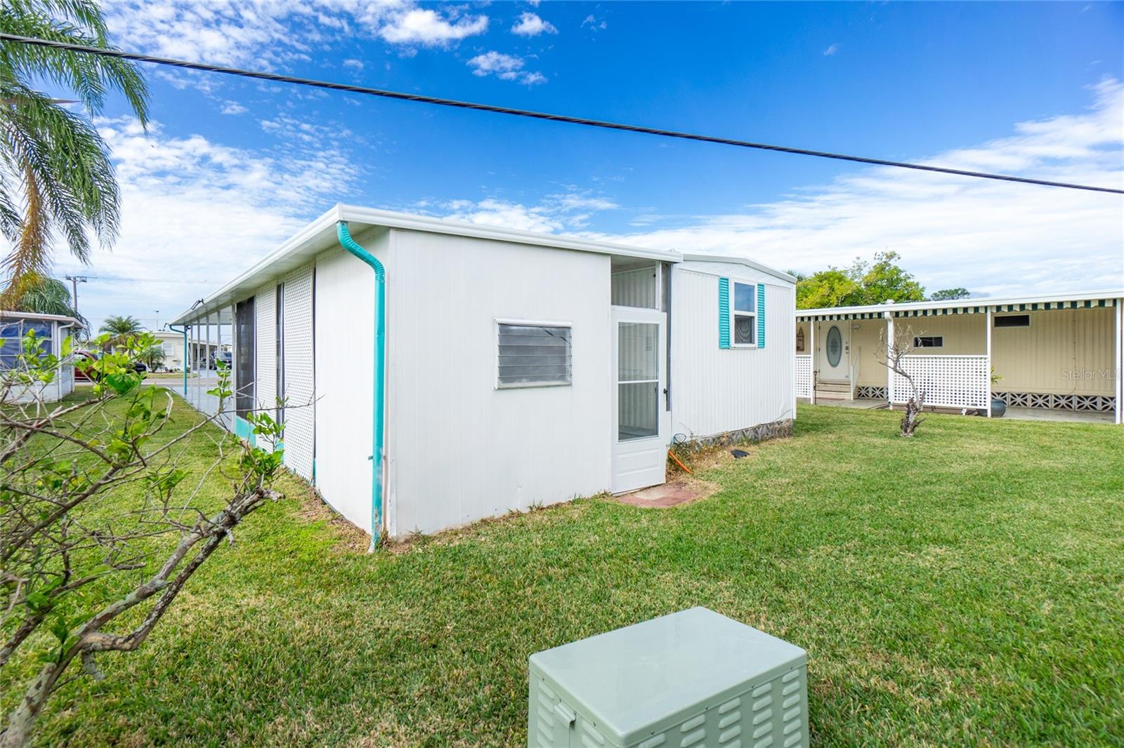 D6134480 Property Photo