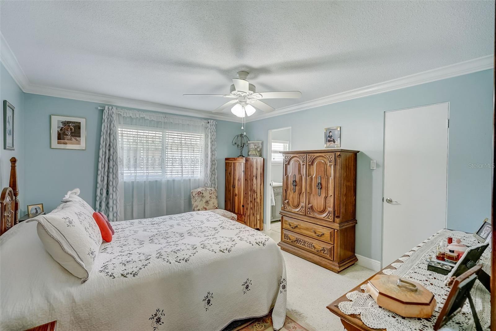 1810 UNIVERSITY PL #6, SARASOTA, FL, 34235
