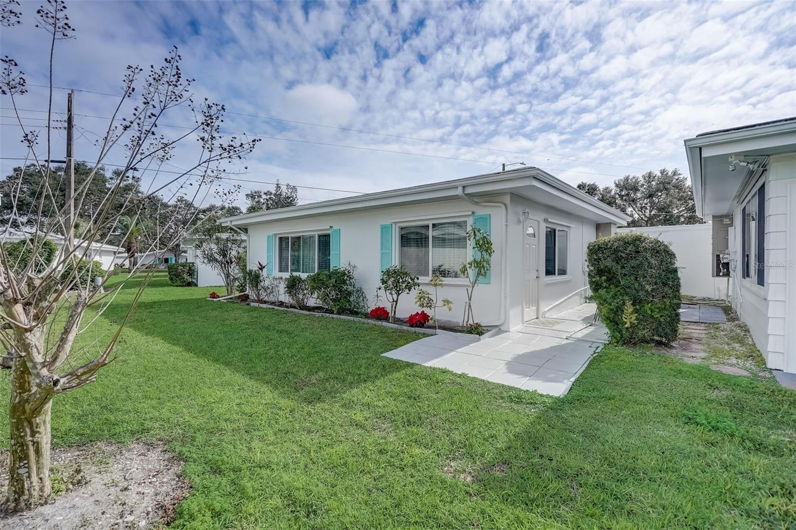 1810 UNIVERSITY PL #6, SARASOTA, FL, 34235