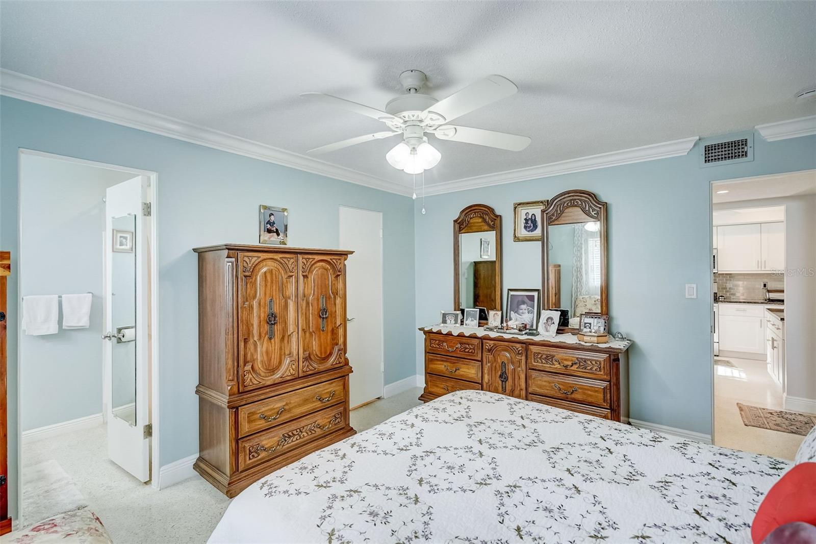 1810 UNIVERSITY PL #6, SARASOTA, FL, 34235