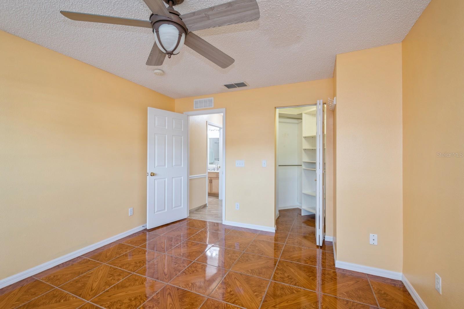 9076 SW 95TH AVE #9076, OCALA, FL, 34481