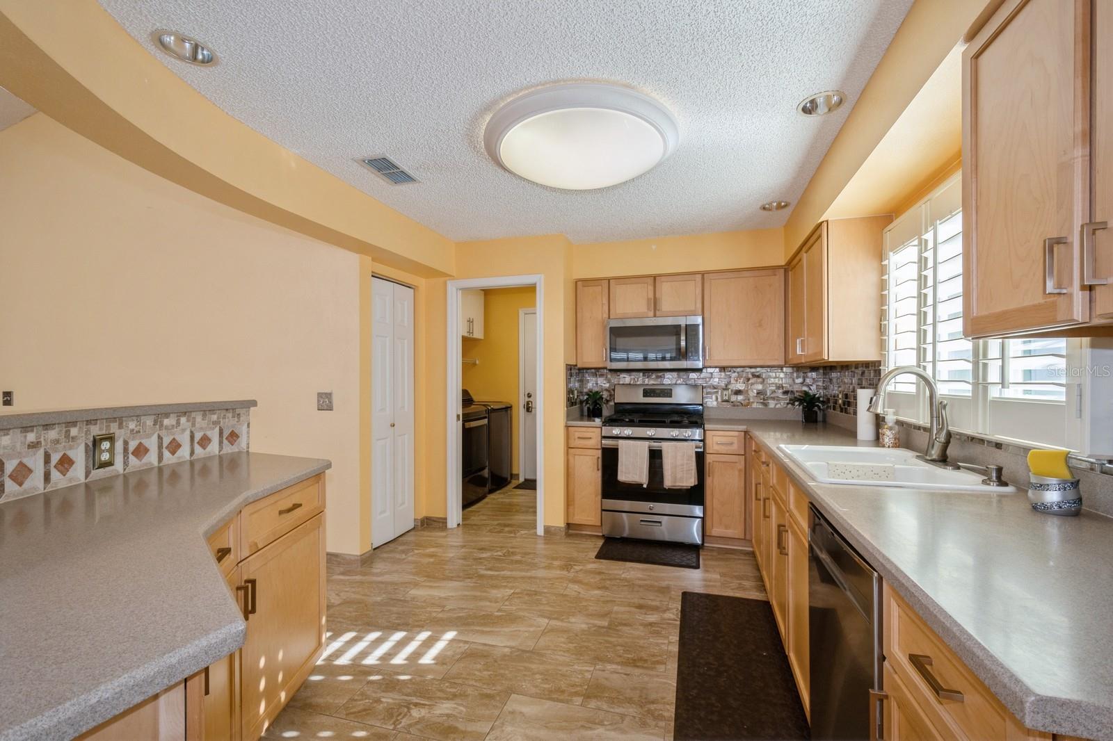 9076 SW 95TH AVE #9076, OCALA, FL, 34481