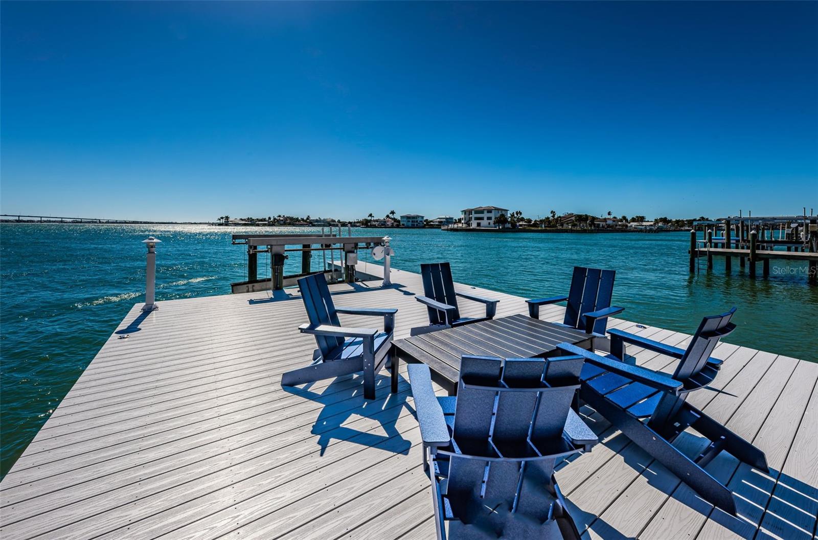 516 BELLE ISLE AVE, BELLEAIR BEACH, FL, 33786