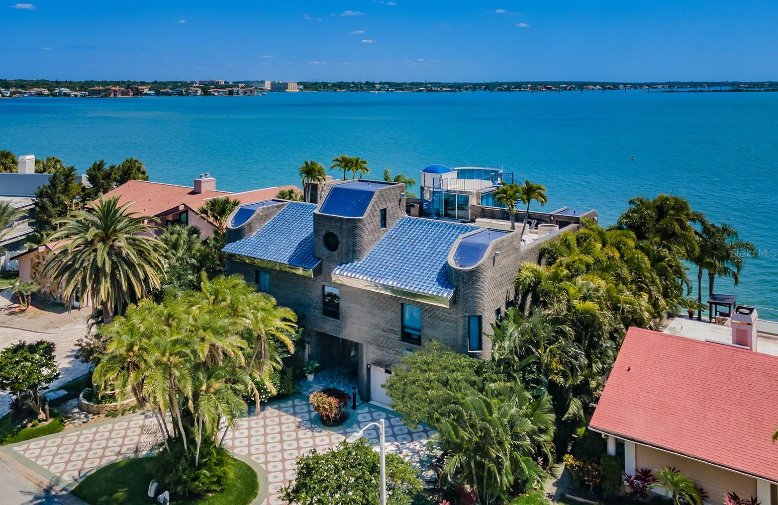 516 BELLE ISLE AVE, BELLEAIR BEACH, FL, 33786