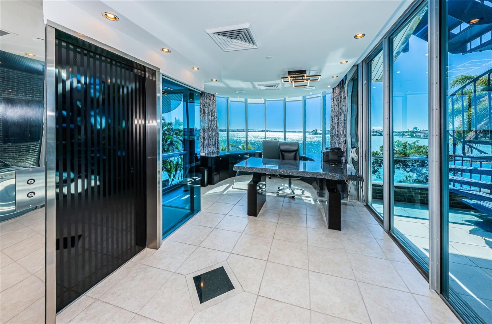 516 BELLE ISLE AVE, BELLEAIR BEACH, FL, 33786
