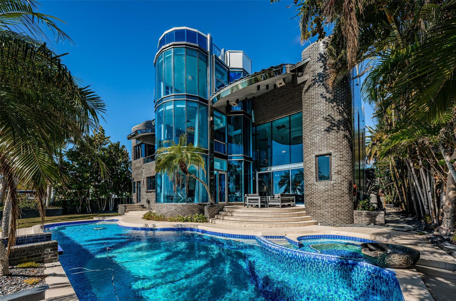 516 BELLE ISLE AVE, BELLEAIR BEACH, FL, 33786
