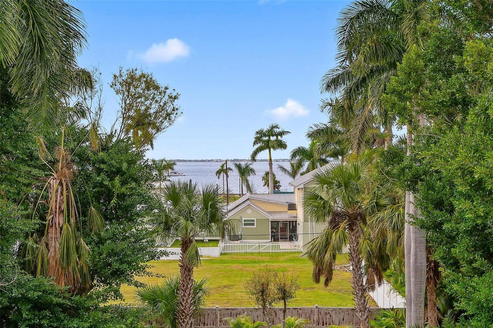 620 W MARION AVE, PUNTA GORDA, FL, 33950