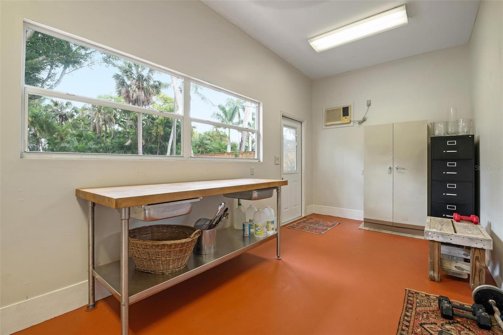 620 W MARION AVE, PUNTA GORDA, FL, 33950