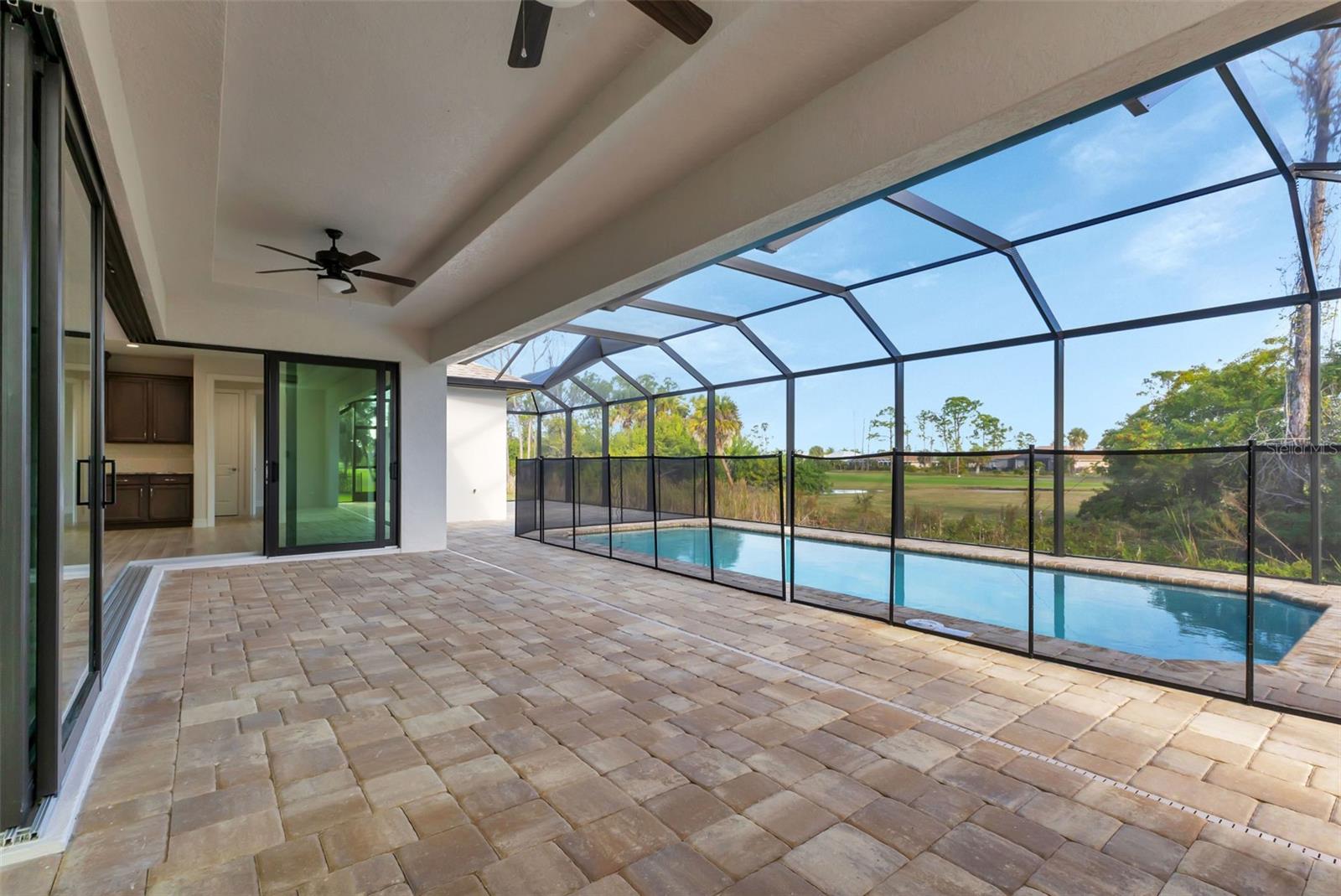 27 TEE VIEW RD, ROTONDA WEST, FL, 33947