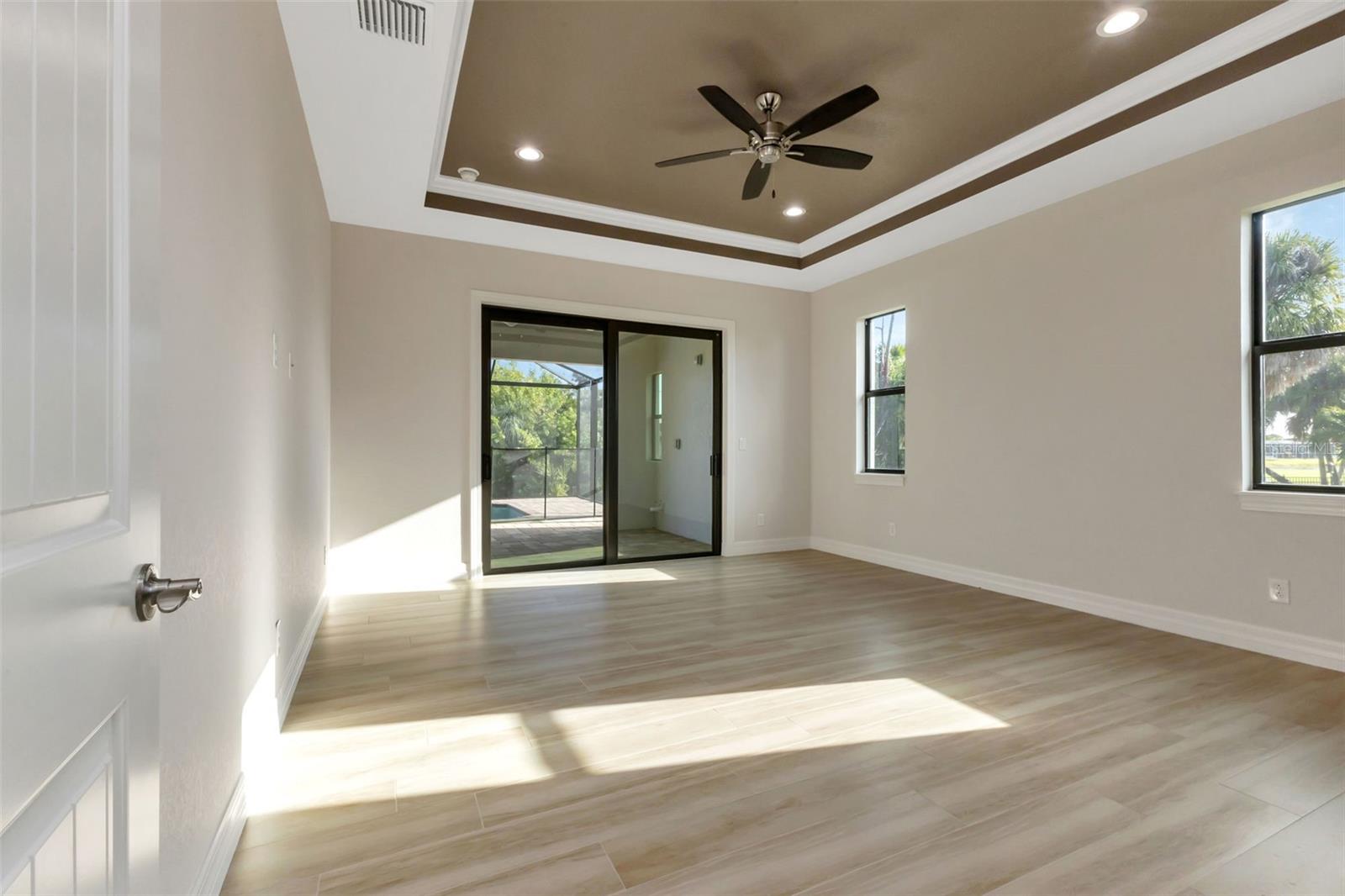 27 TEE VIEW RD, ROTONDA WEST, FL, 33947