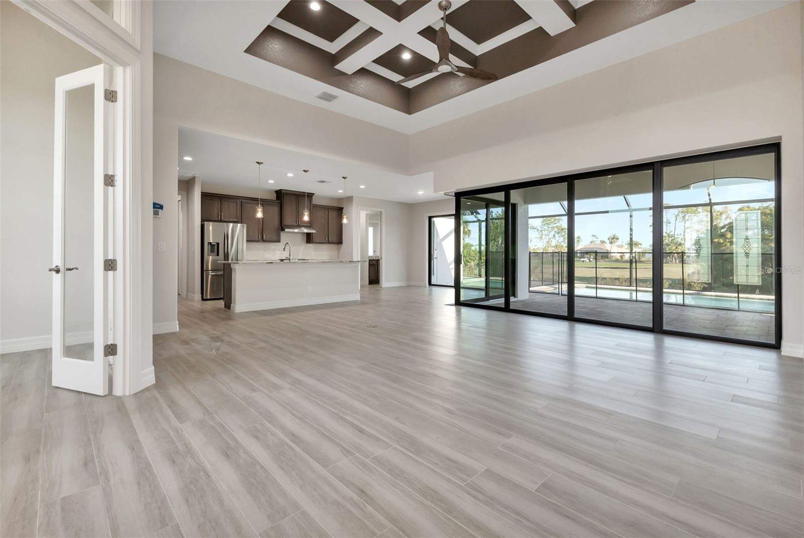 27 TEE VIEW RD, ROTONDA WEST, FL, 33947