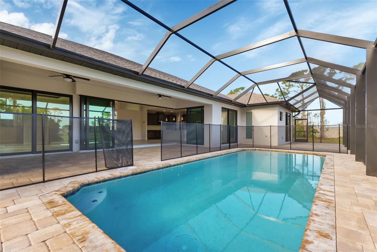 27 TEE VIEW RD, ROTONDA WEST, FL, 33947