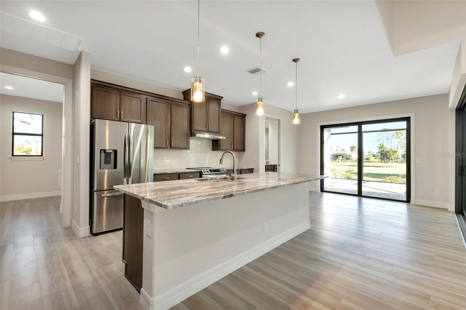 27 TEE VIEW RD, ROTONDA WEST, FL, 33947