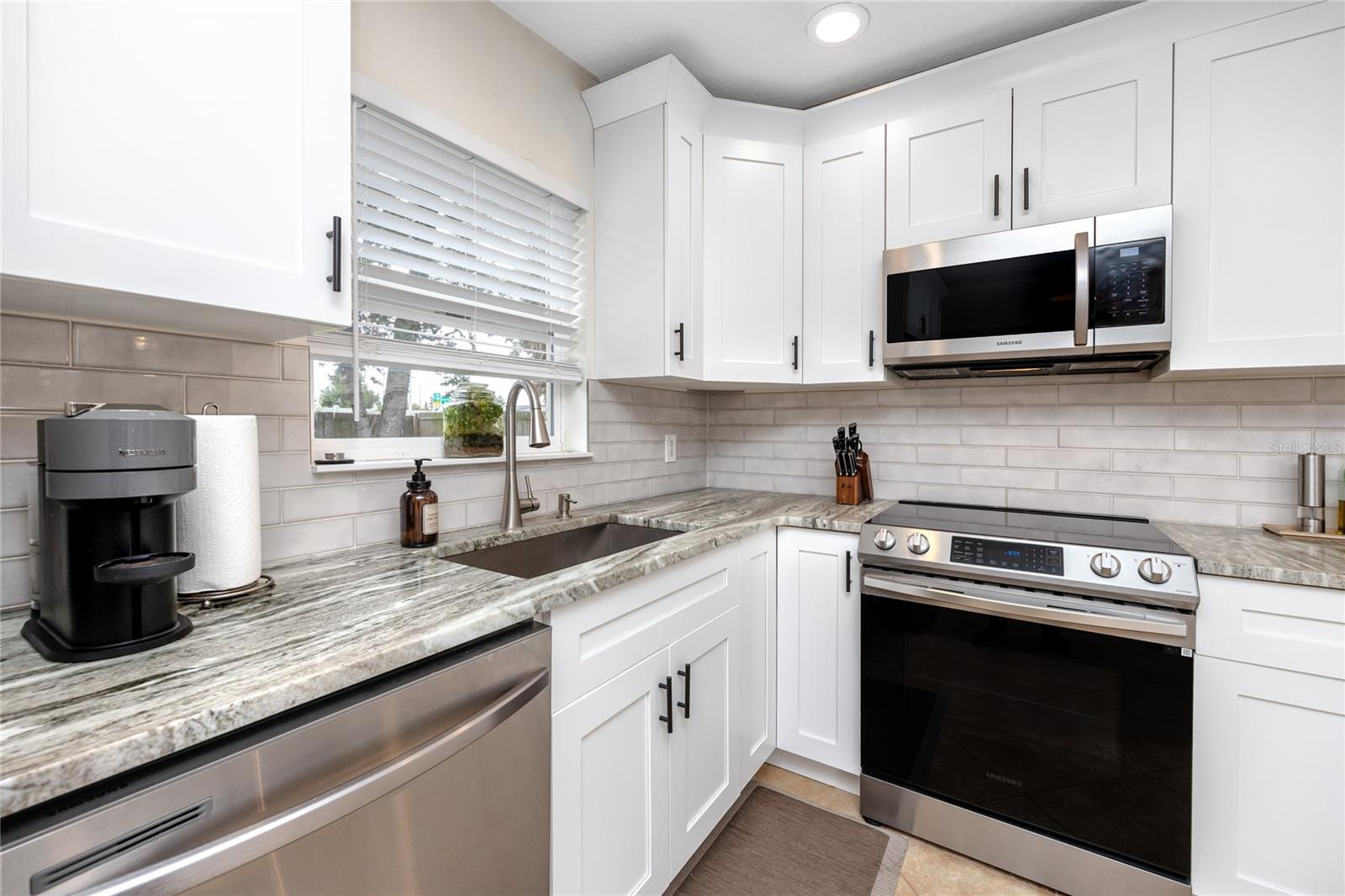 1255 BURMA AVE, CLEARWATER, FL, 33764