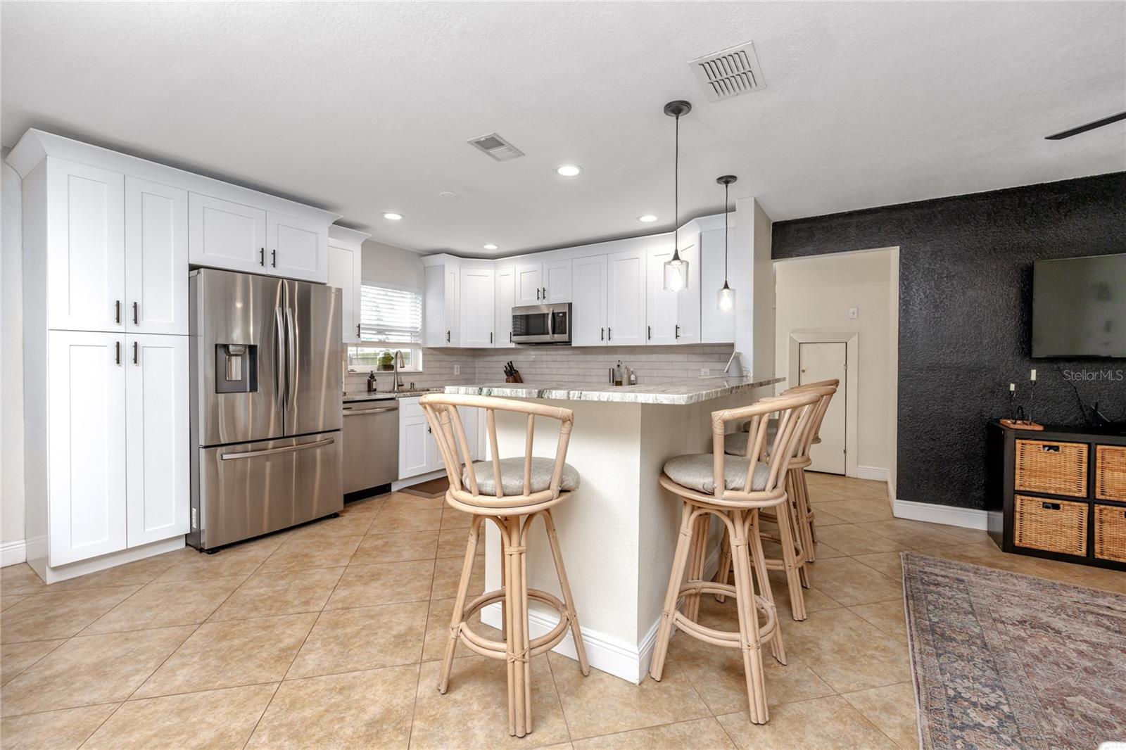 1255 BURMA AVE, CLEARWATER, FL, 33764