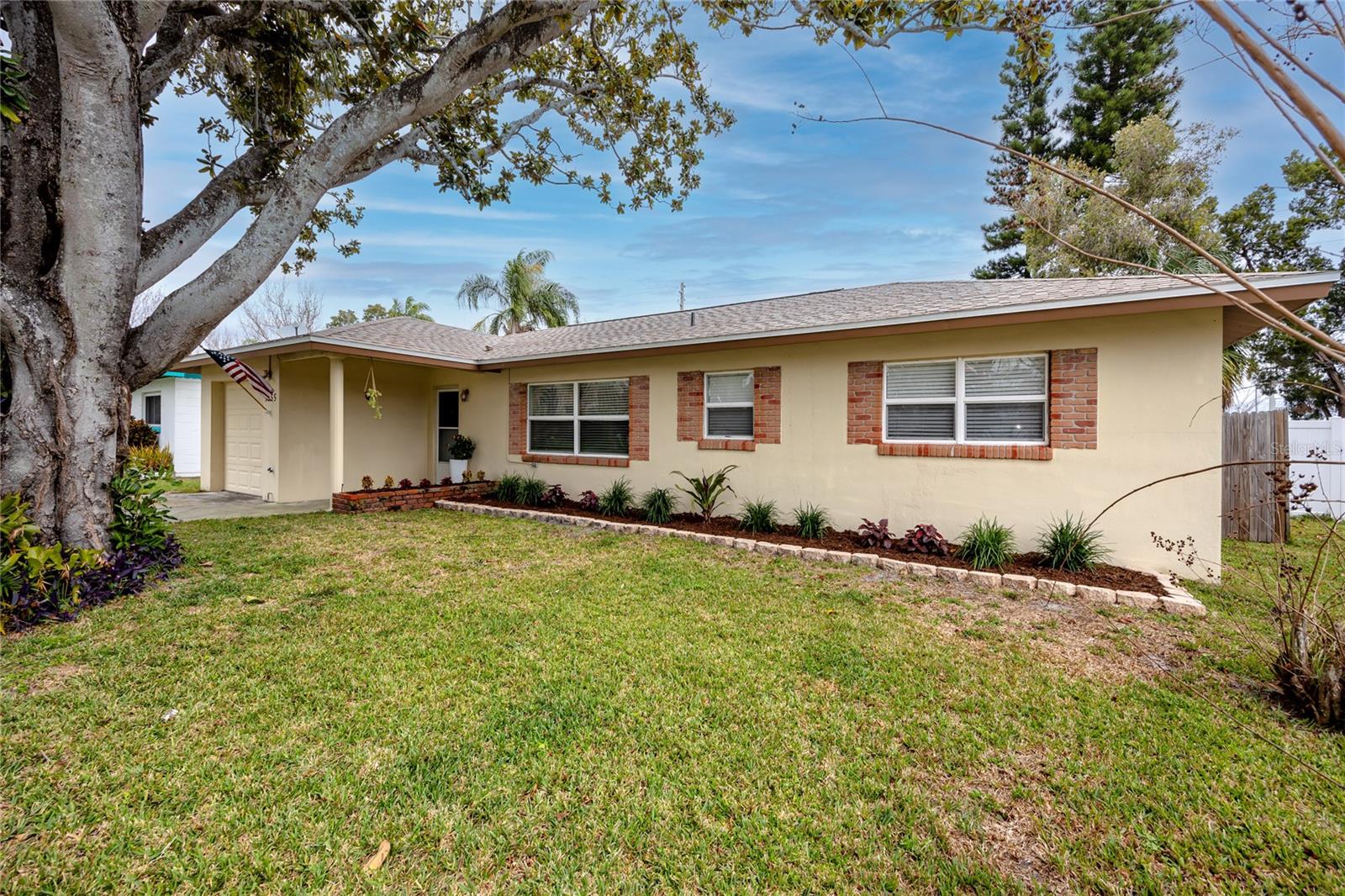 1255 BURMA AVE, CLEARWATER, FL, 33764