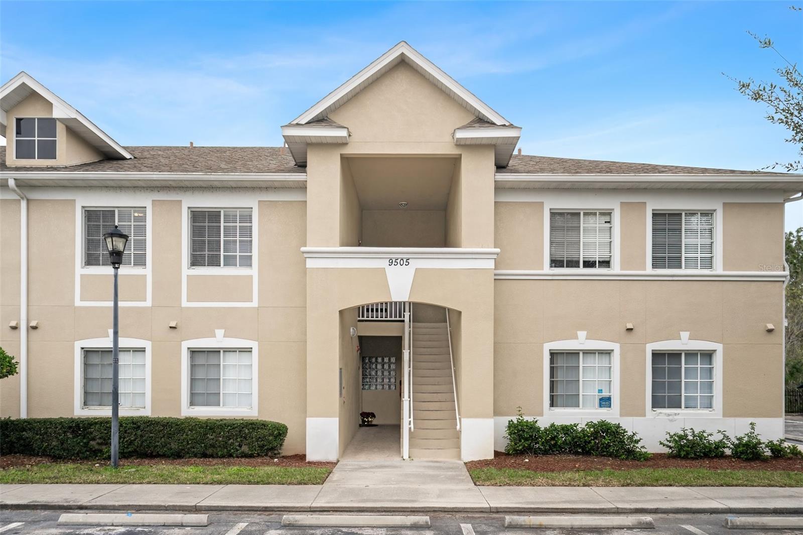 9505 AMBERDALE CT #201, RIVERVIEW, FL, 33578