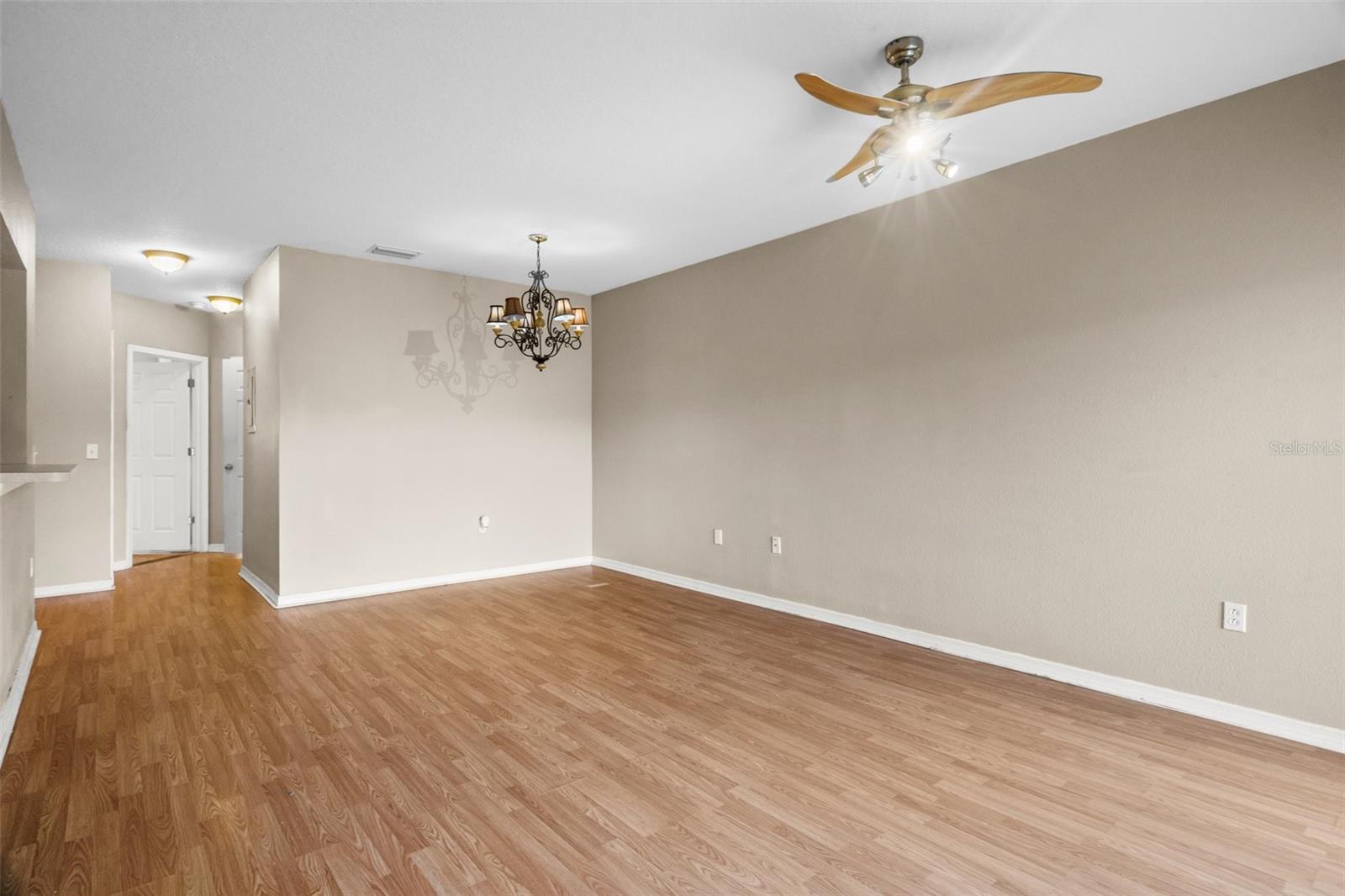 9505 AMBERDALE CT #201, RIVERVIEW, FL, 33578