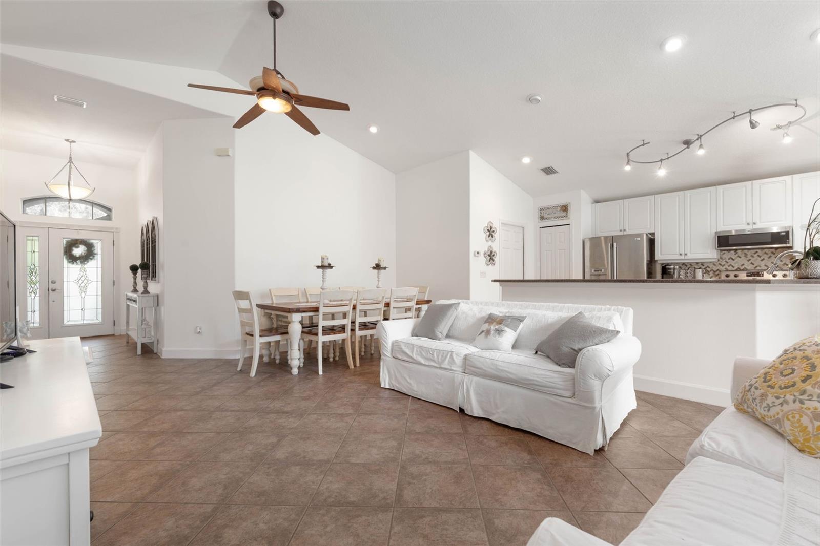 26 PINE HARBOR DR, PALM COAST, FL, 32137