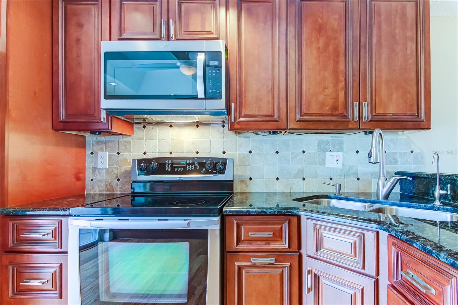 936 PINELLAS BAYWAY S #T-5, TIERRA VERDE, FL, 33715