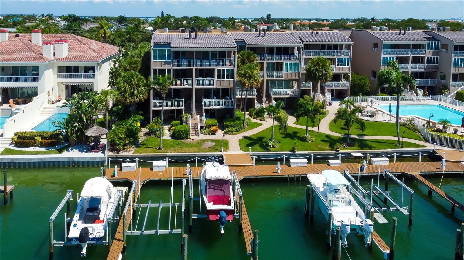 936 PINELLAS BAYWAY S #T-5, TIERRA VERDE, FL, 33715