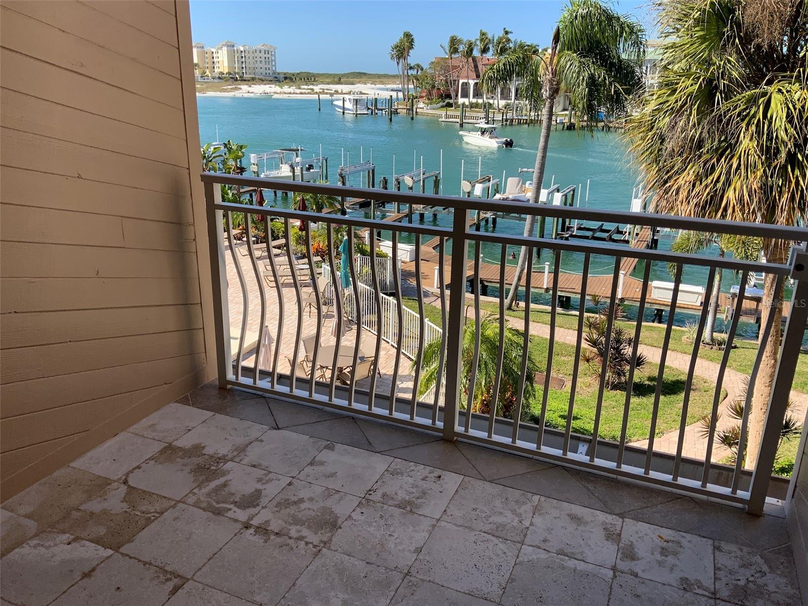 936 PINELLAS BAYWAY S #T-5, TIERRA VERDE, FL, 33715