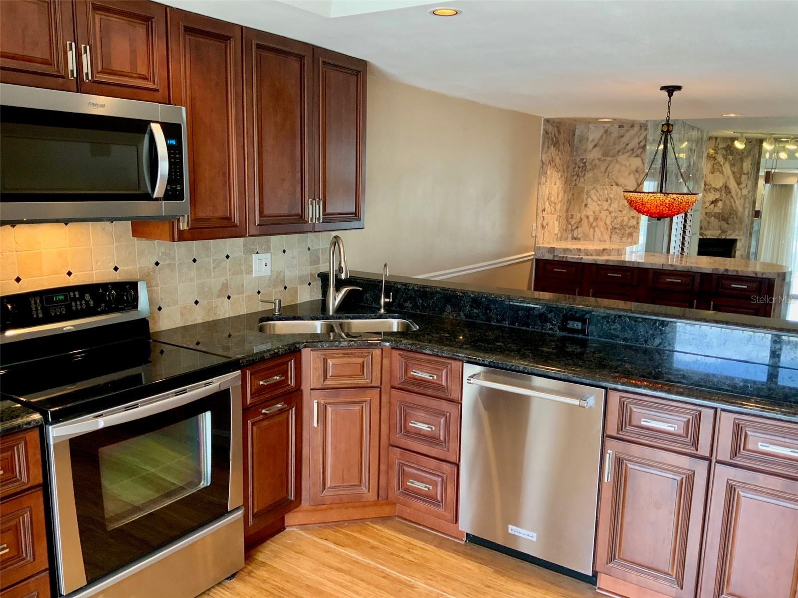 936 PINELLAS BAYWAY S #T-5, TIERRA VERDE, FL, 33715