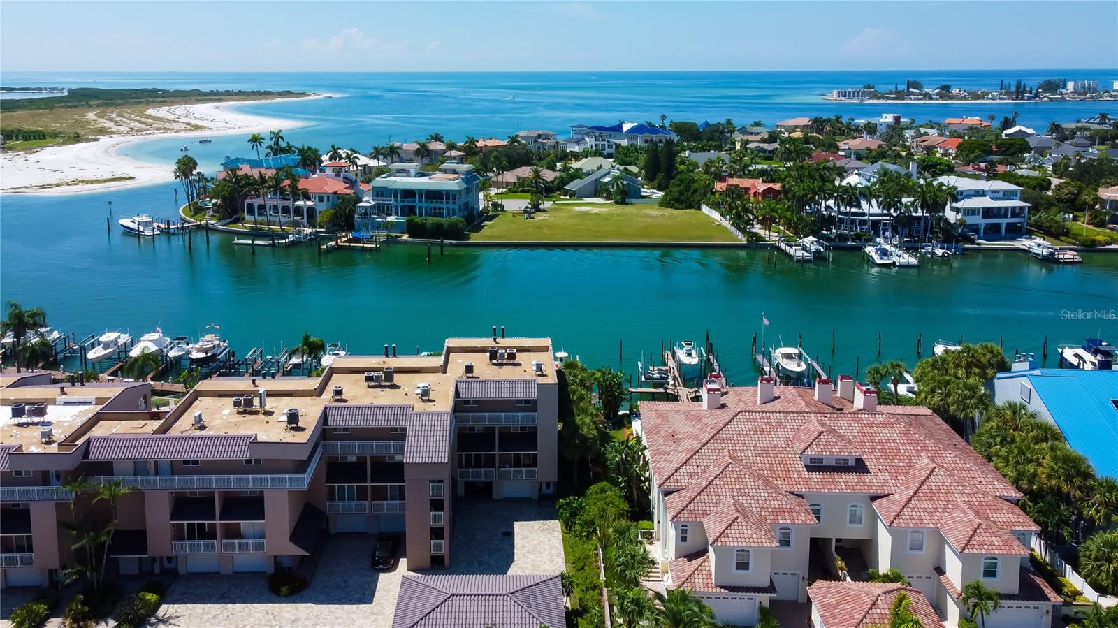 936 PINELLAS BAYWAY S #T-5, TIERRA VERDE, FL, 33715