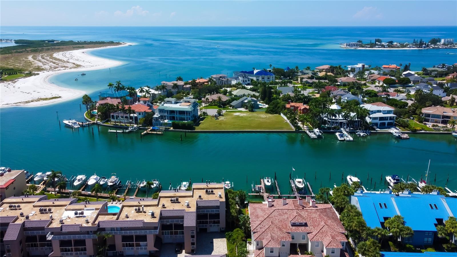 936 PINELLAS BAYWAY S #T-5, TIERRA VERDE, FL, 33715