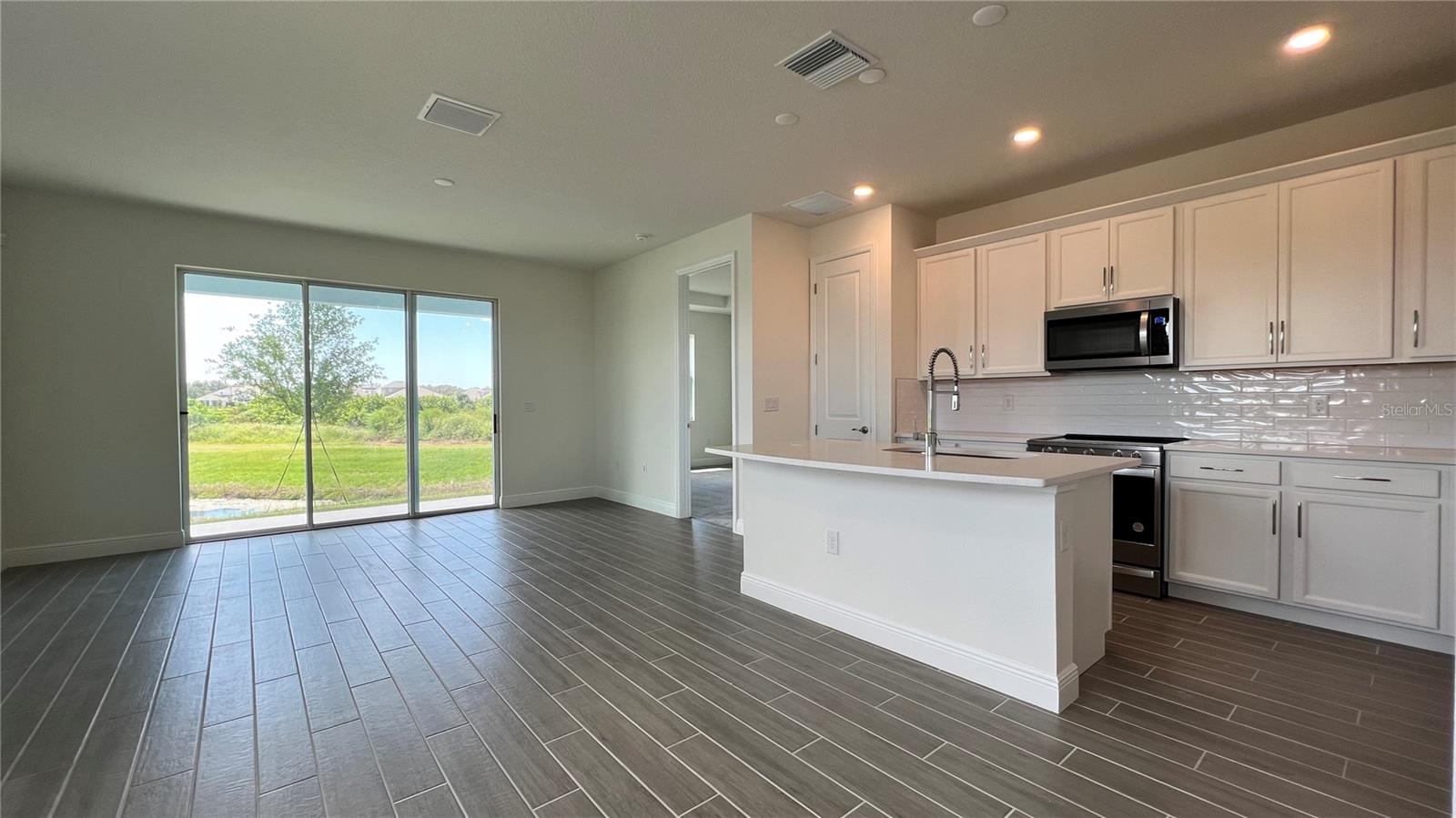 9137 GULF HAVEN DR, PARRISH, FL, 34219